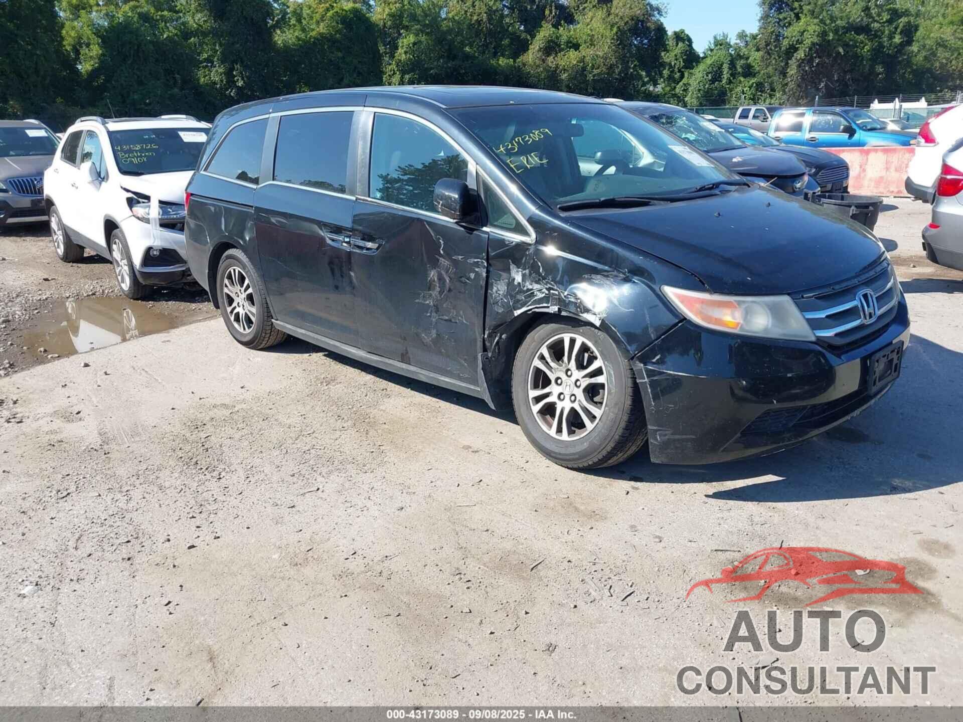 HONDA ODYSSEY 2011 - 5FNRL5H68BB038228