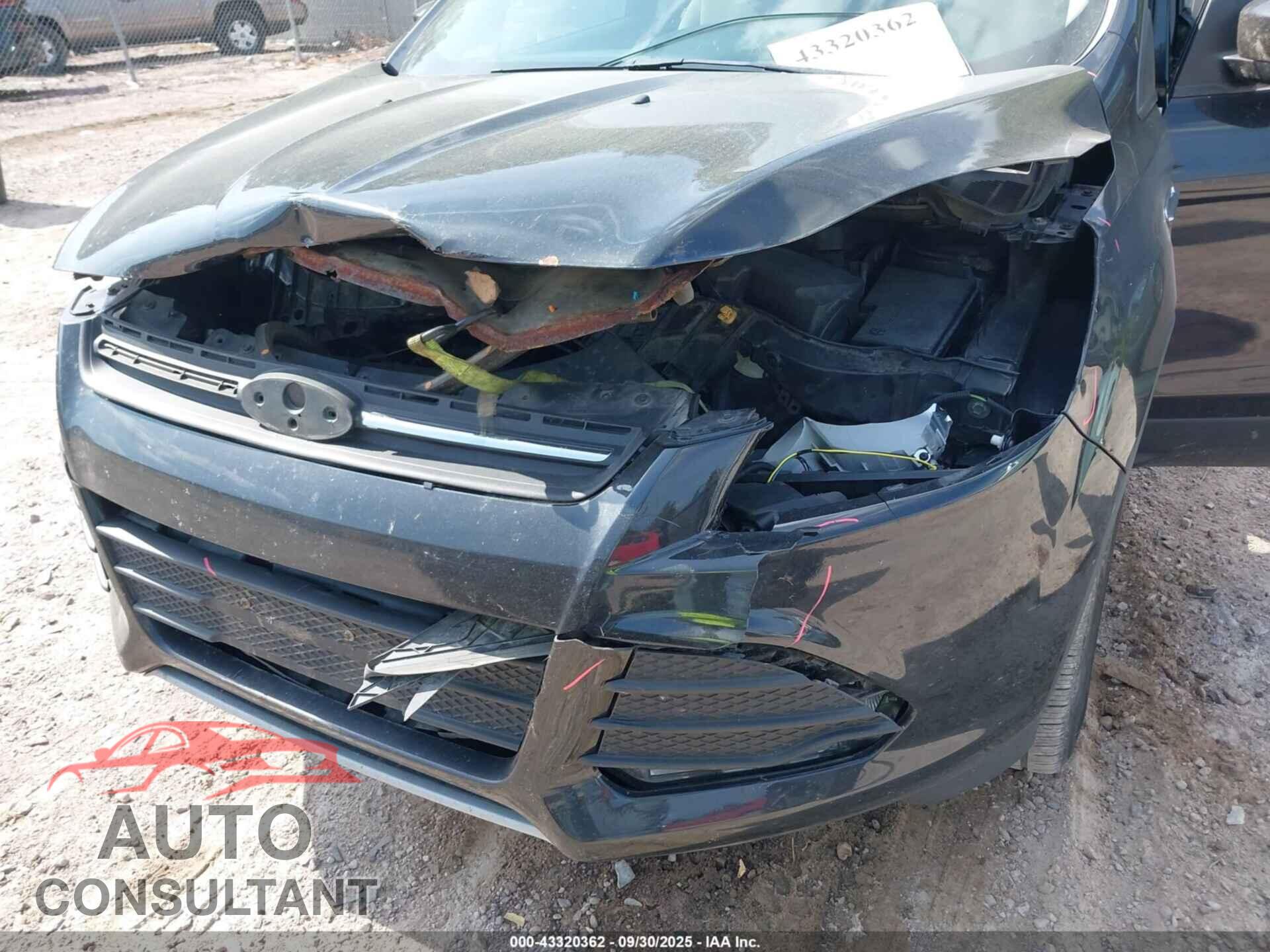 FORD ESCAPE 2015 - 1FMCU9GX9FUB42210