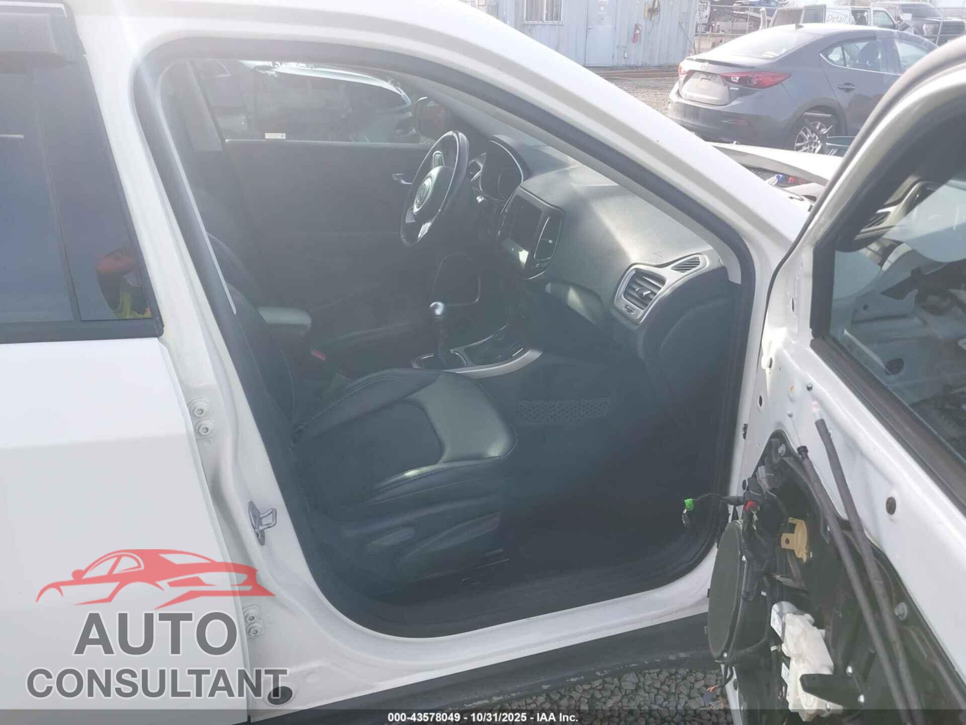 JEEP COMPASS 2018 - 3C4NJDBB5JT207710
