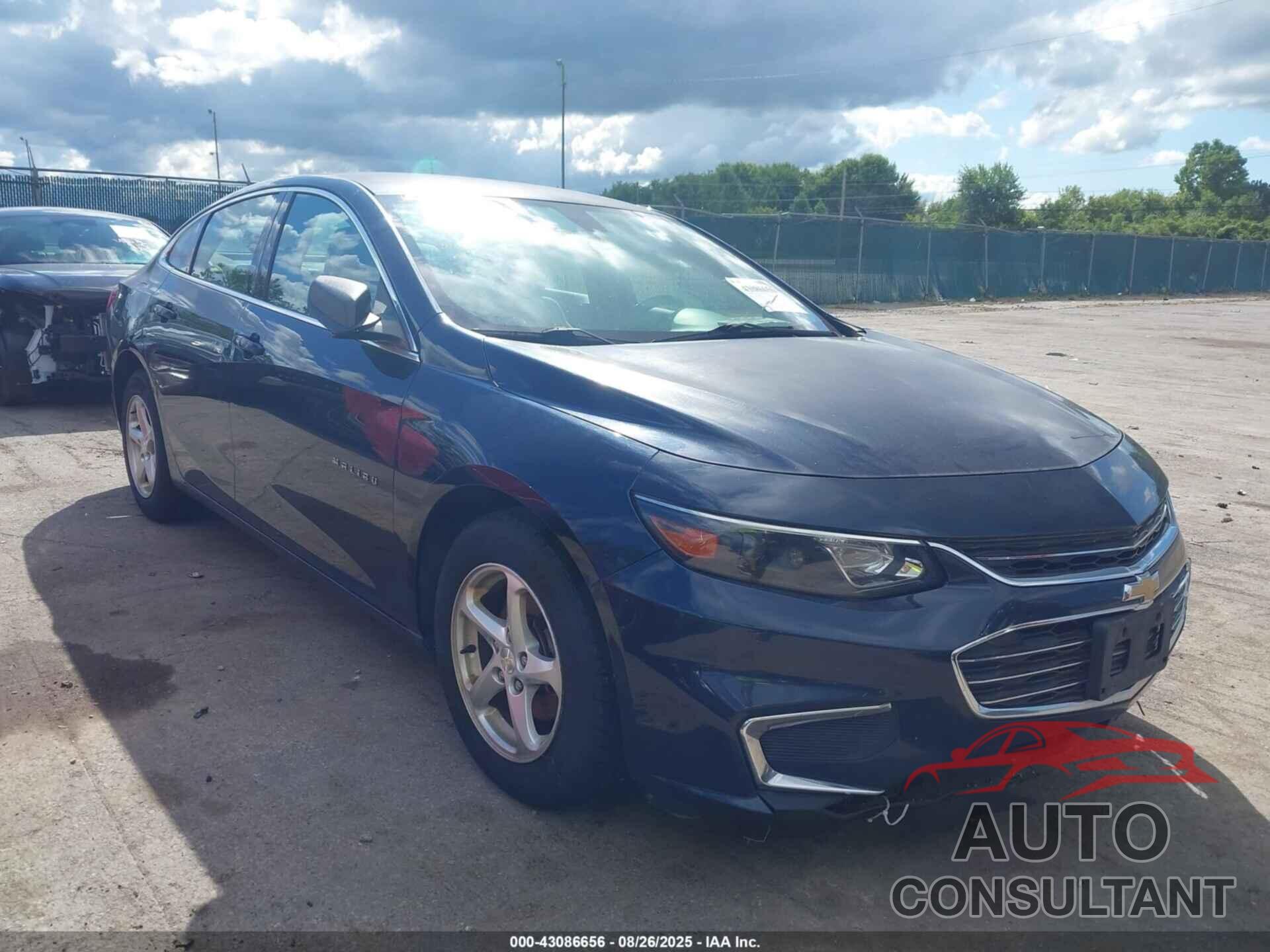 CHEVROLET MALIBU 2017 - 1G1ZB5ST2HF148867