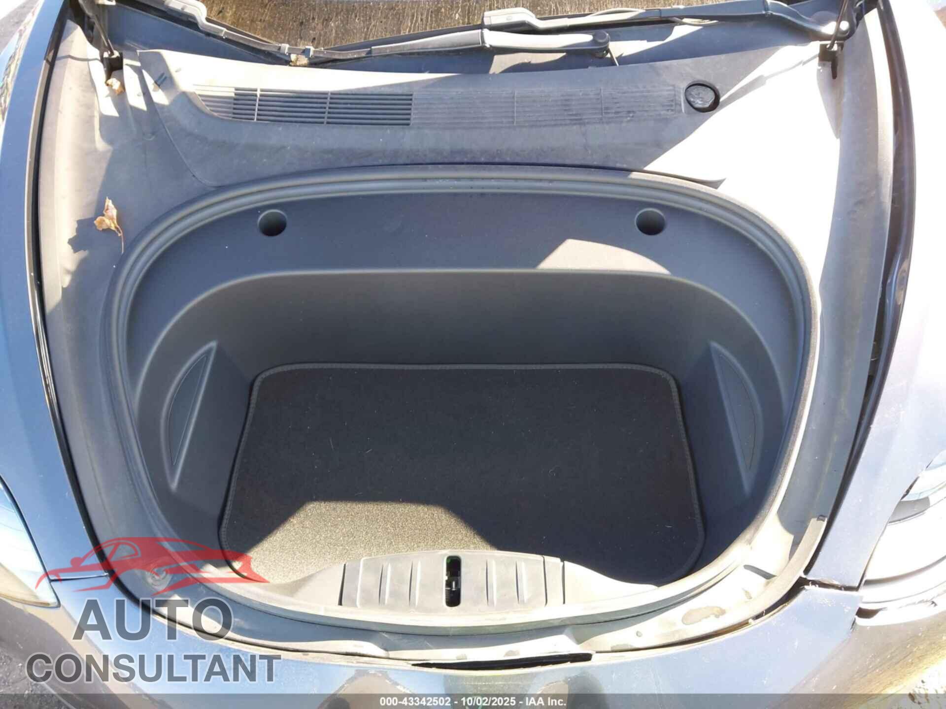 TESLA MODEL 3 2021 - 5YJ3E1EB8MF980258