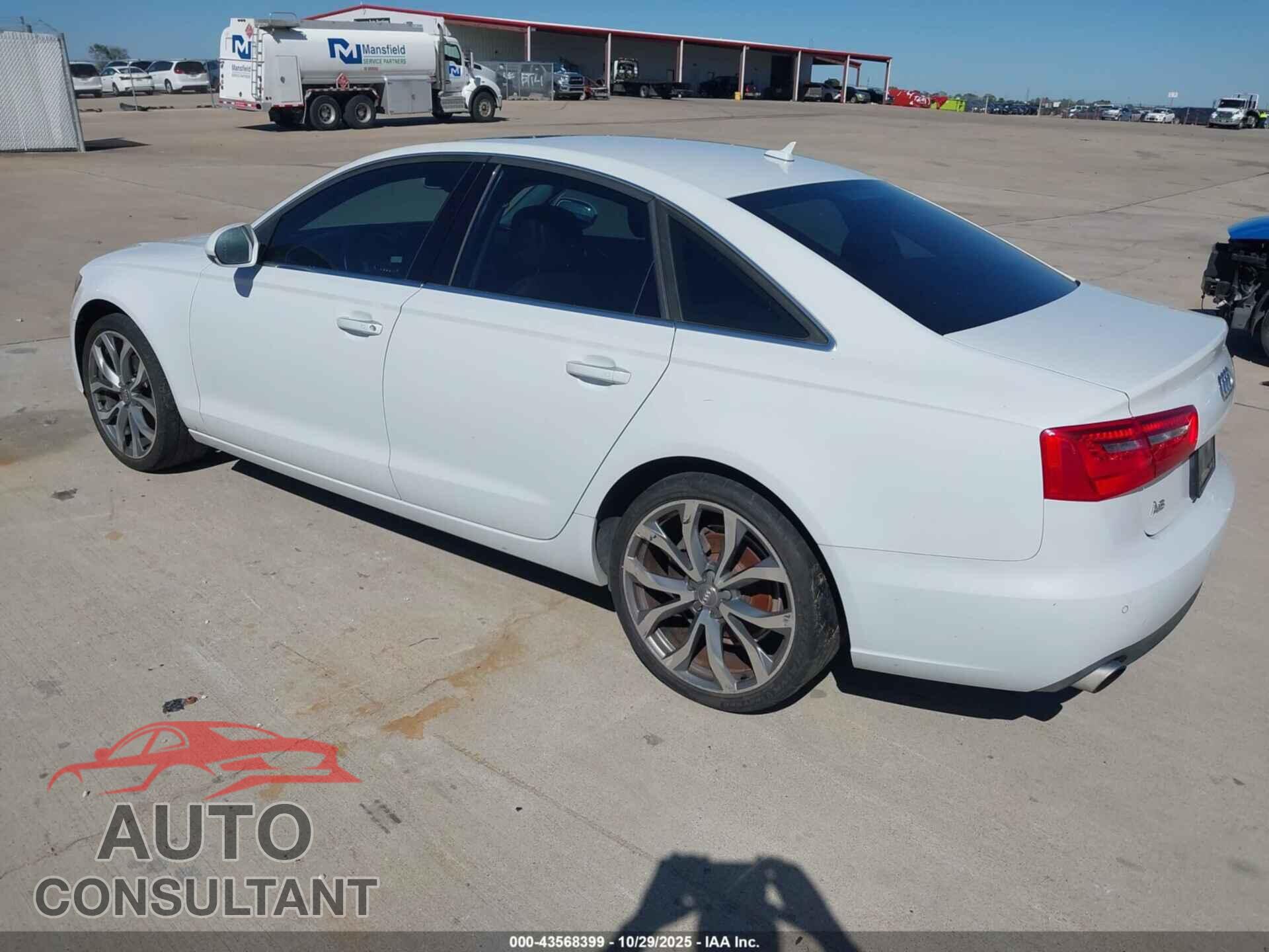 AUDI A6 2013 - WAUGFAFC1DN139631
