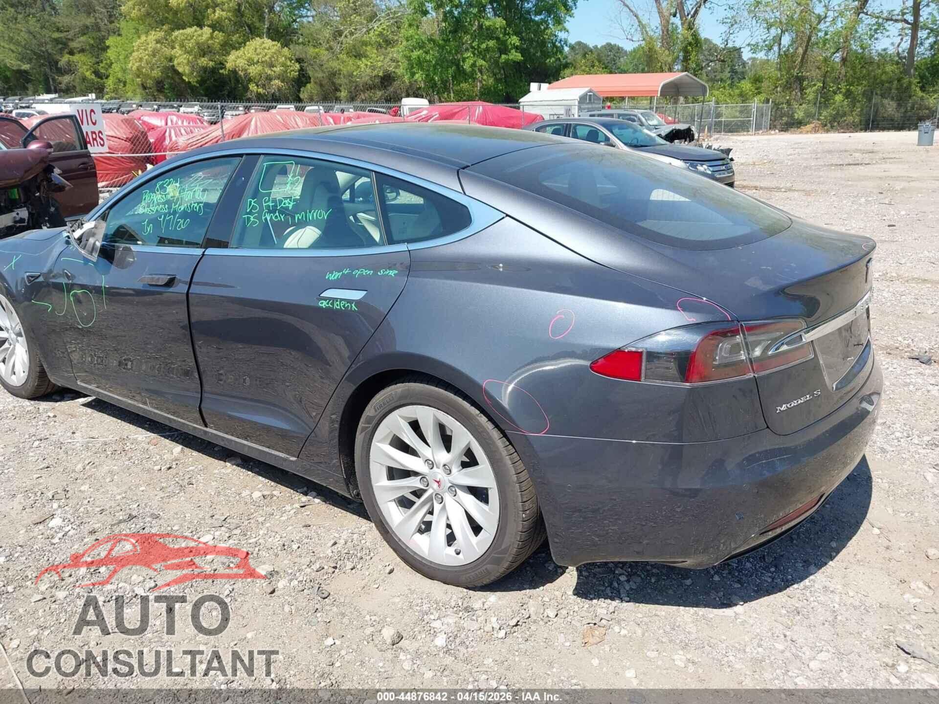 TESLA MODEL S 2017 - 5YJSA1E23HF227170