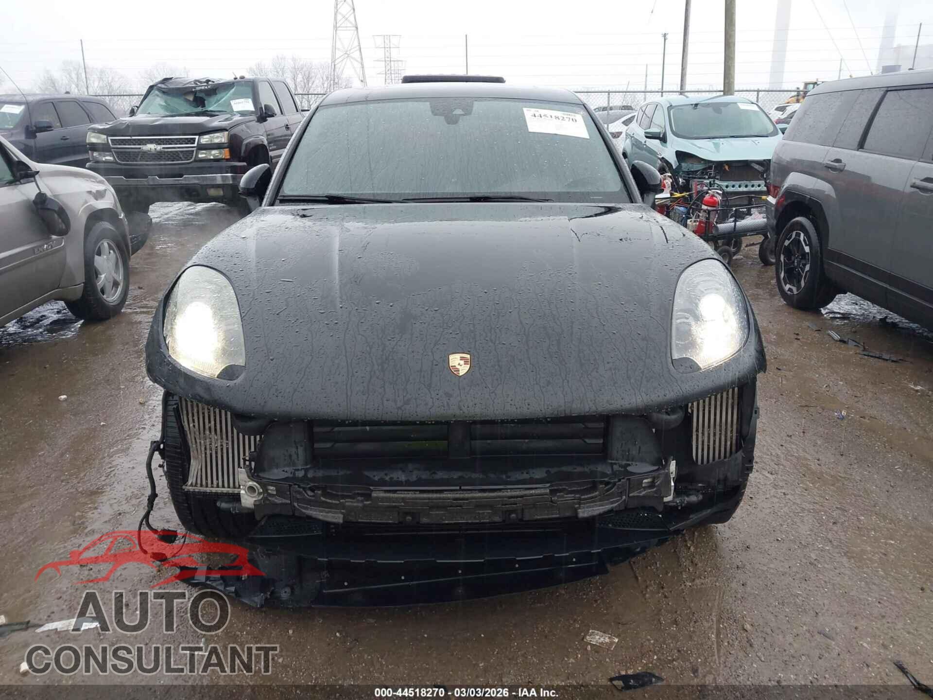 PORSCHE MACAN 2015 - WP1AF2A56FLB47700