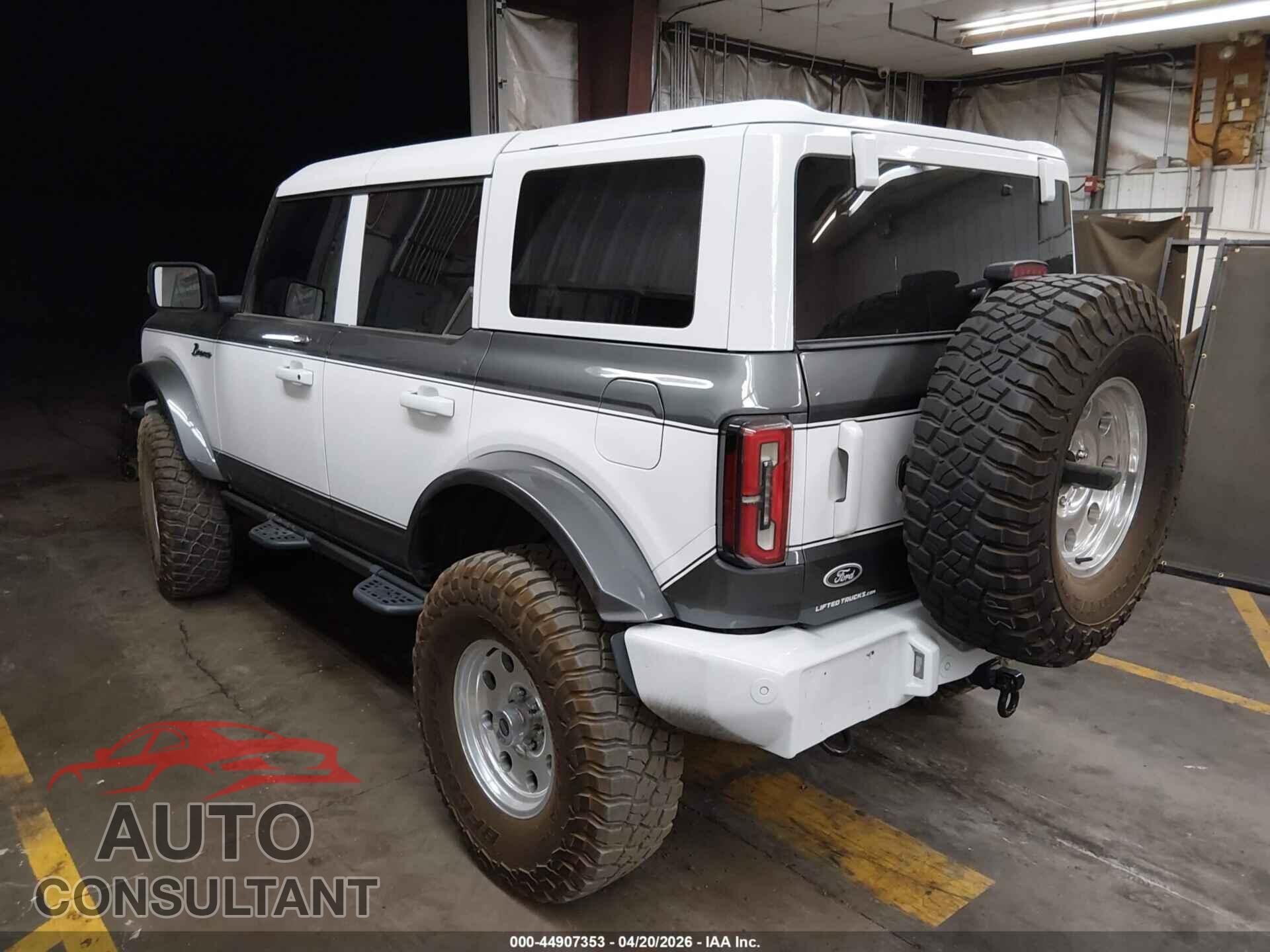 FORD BRONCO 2022 - 1FMEE5DP5NLB66043