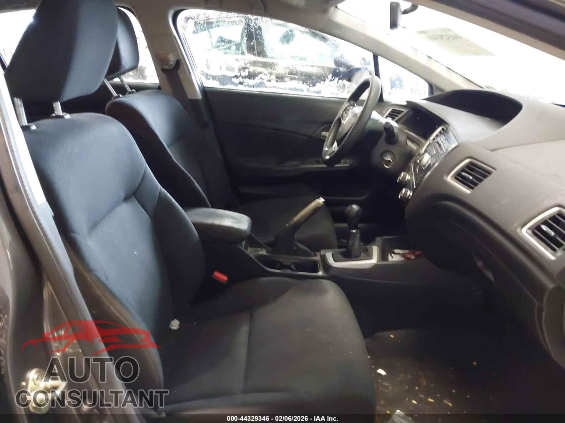 HONDA CIVIC 2013 - 19XFB2E54DE095132