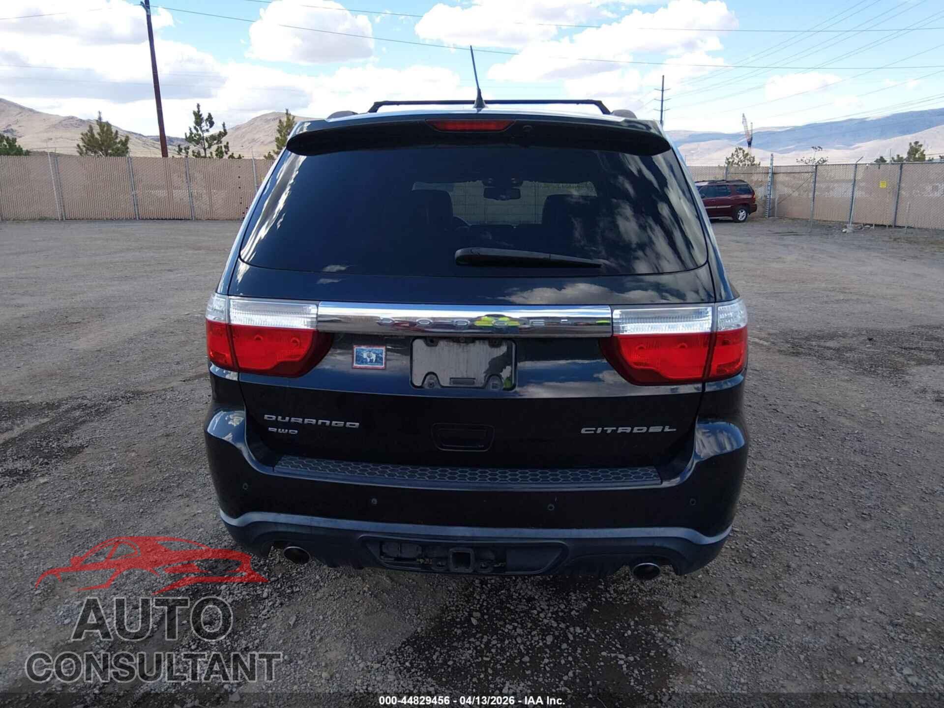 DODGE DURANGO 2011 - 1D4SE5GT2BC594652