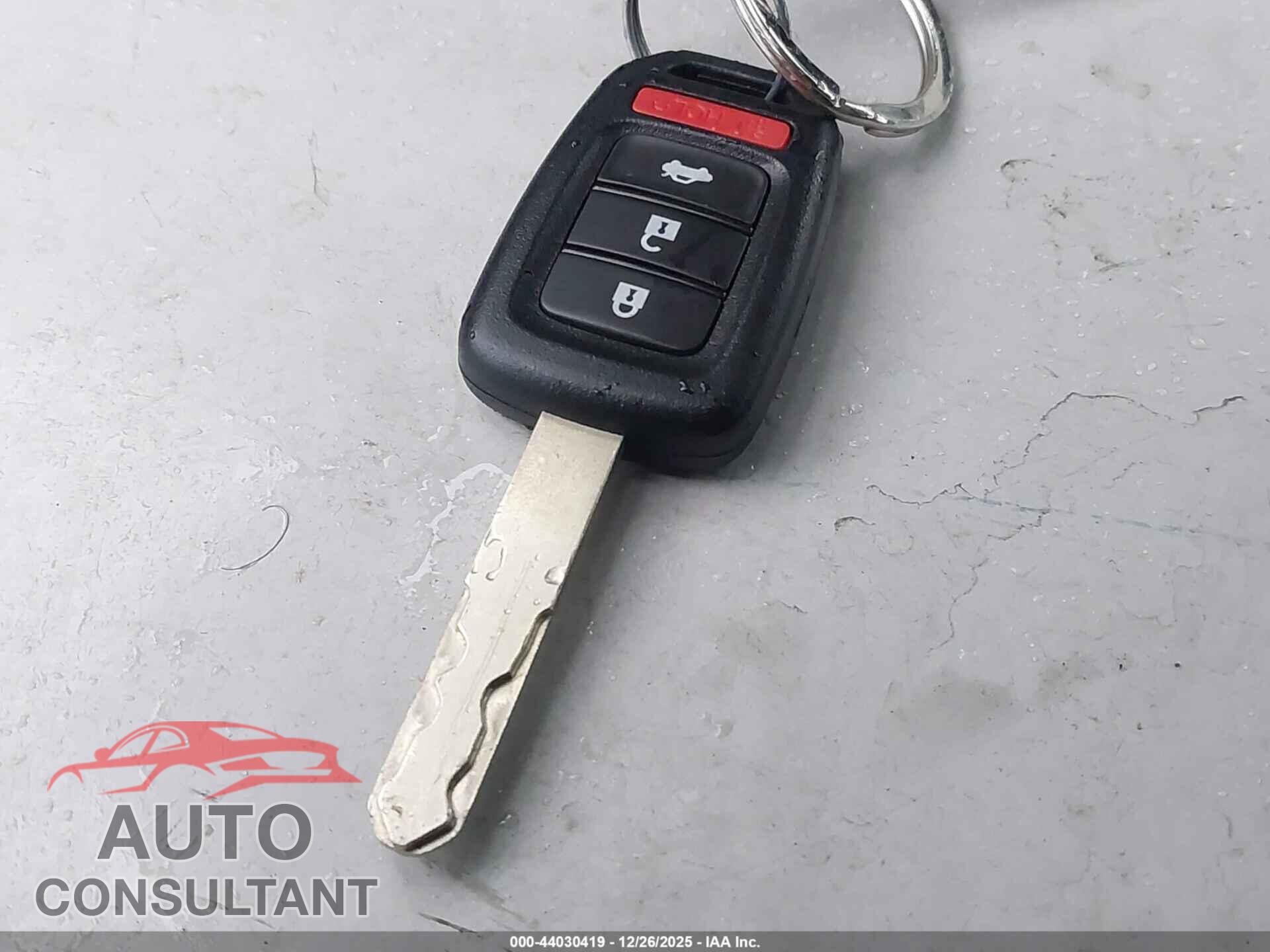 HONDA CIVIC 2017 - 2HGFC2F50HH538755