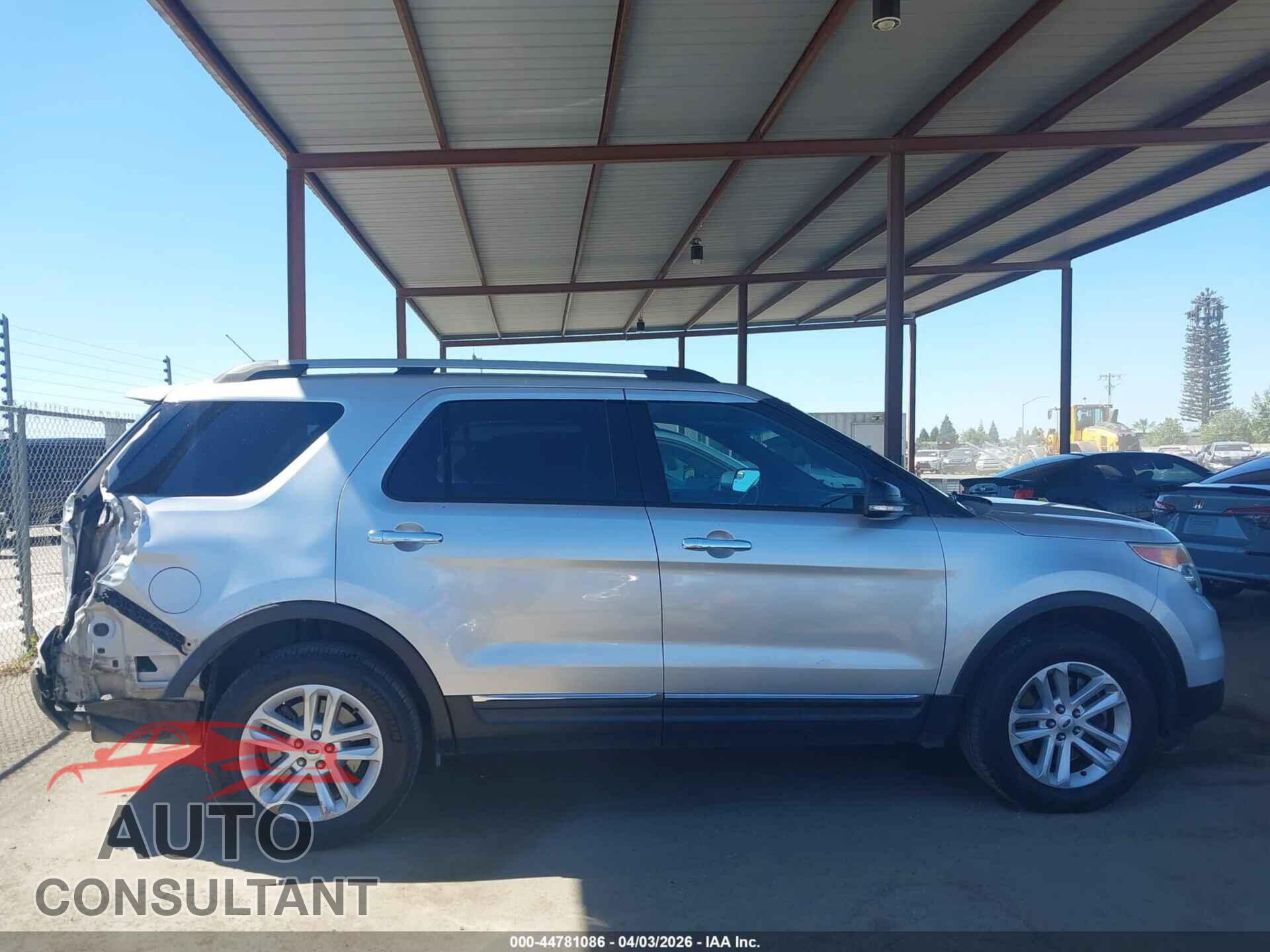 FORD EXPLORER 2015 - 1FM5K8D83FGC28357
