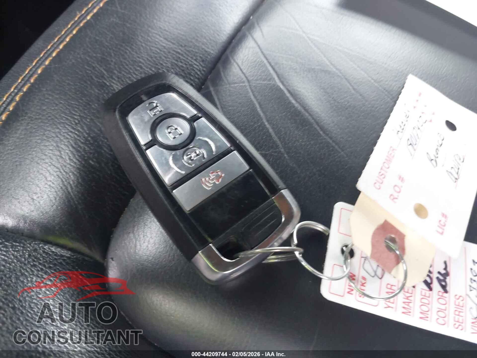 FORD BRONCO 2023 - 1FMEE5DP9PLC13383