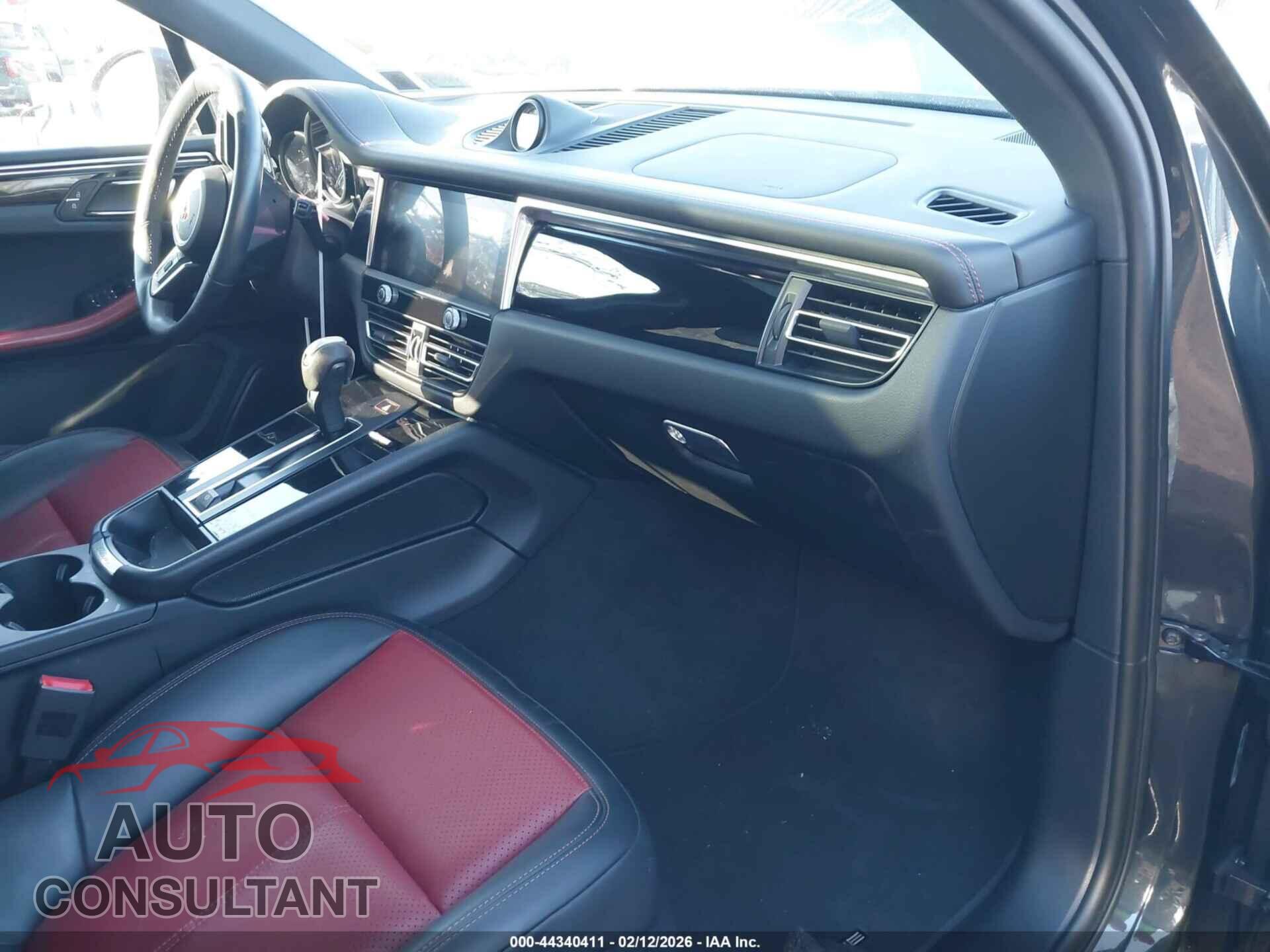 PORSCHE MACAN 2024 - WP1AA2A59RLB11342