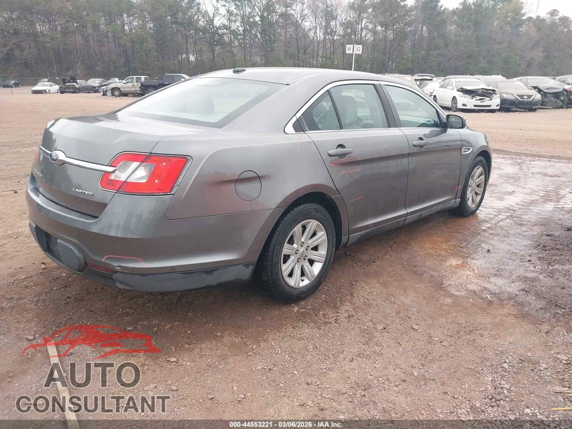FORD TAURUS 2011 - 1FAHP2FW0BG172289