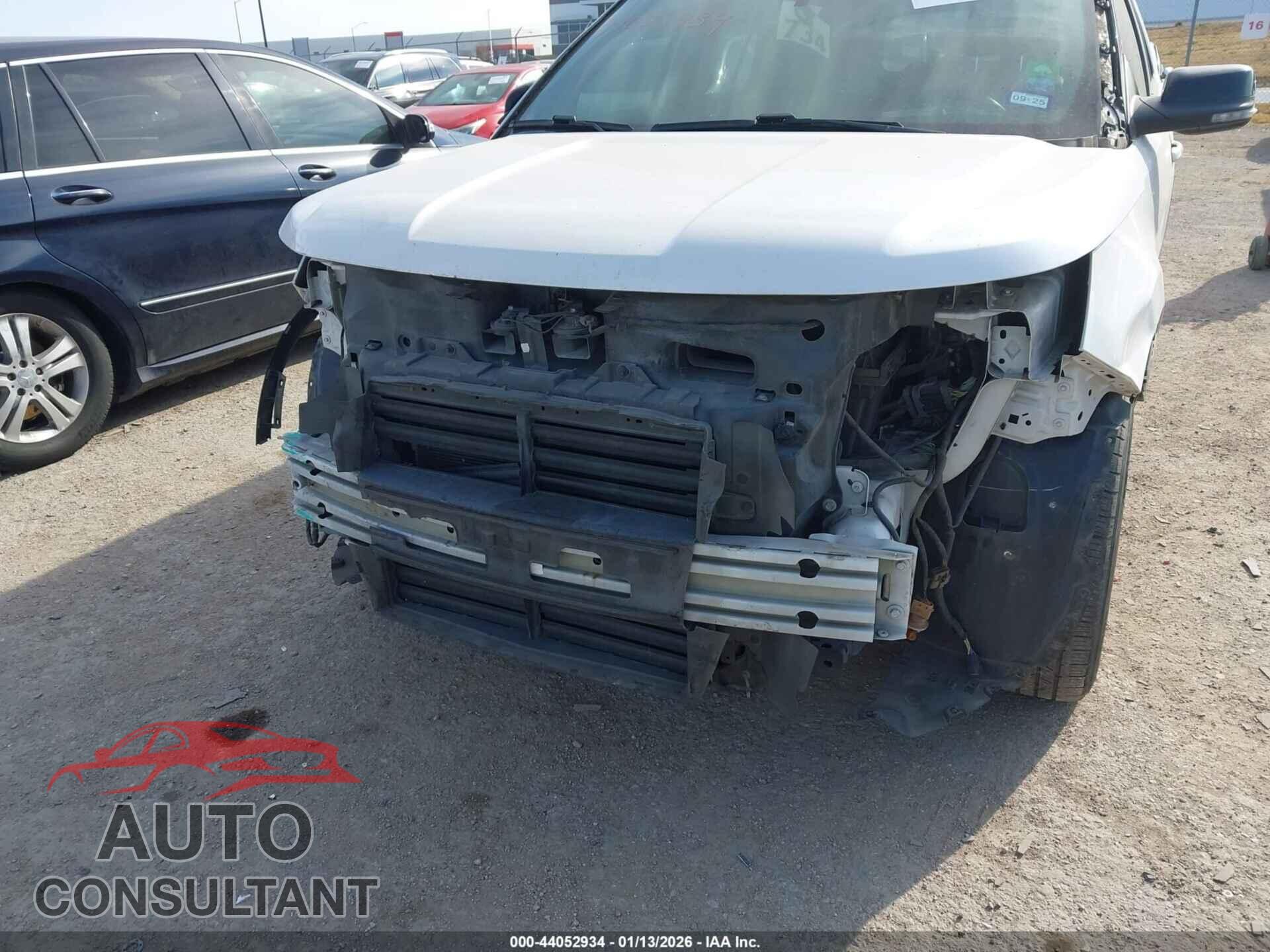 FORD EXPLORER 2017 - 1FM5K7D82HGD86704