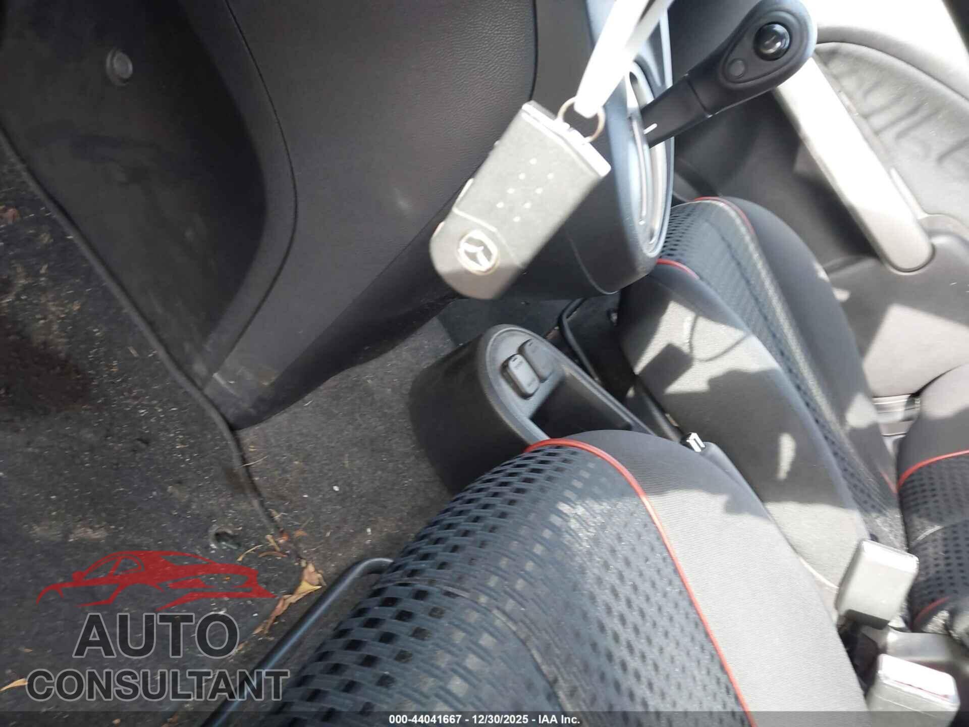 MAZDA MAZDA2 2011 - JM1DE1HZ1B0103779