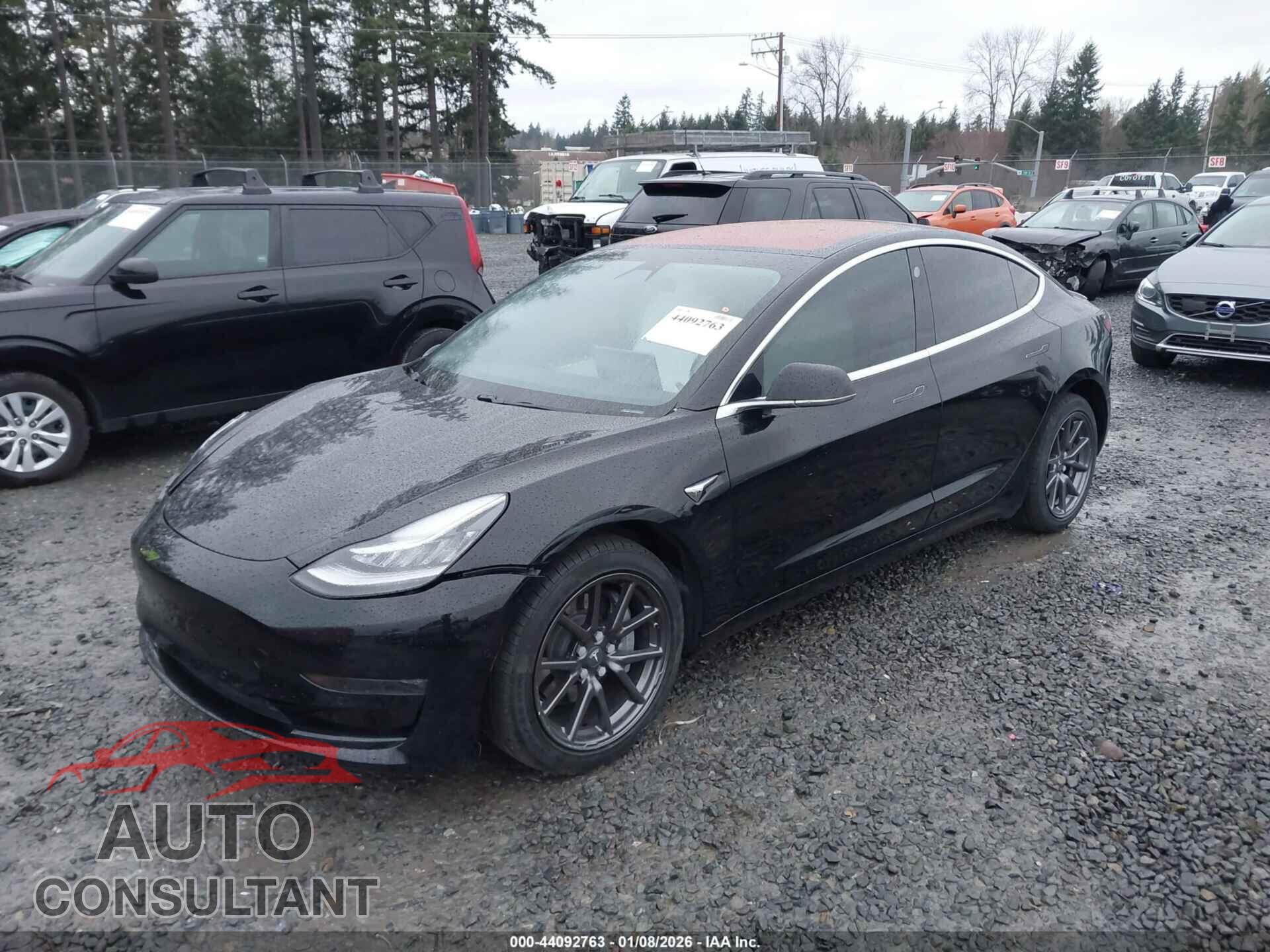 TESLA MODEL 3 2019 - 5YJ3E1EB0KF192362