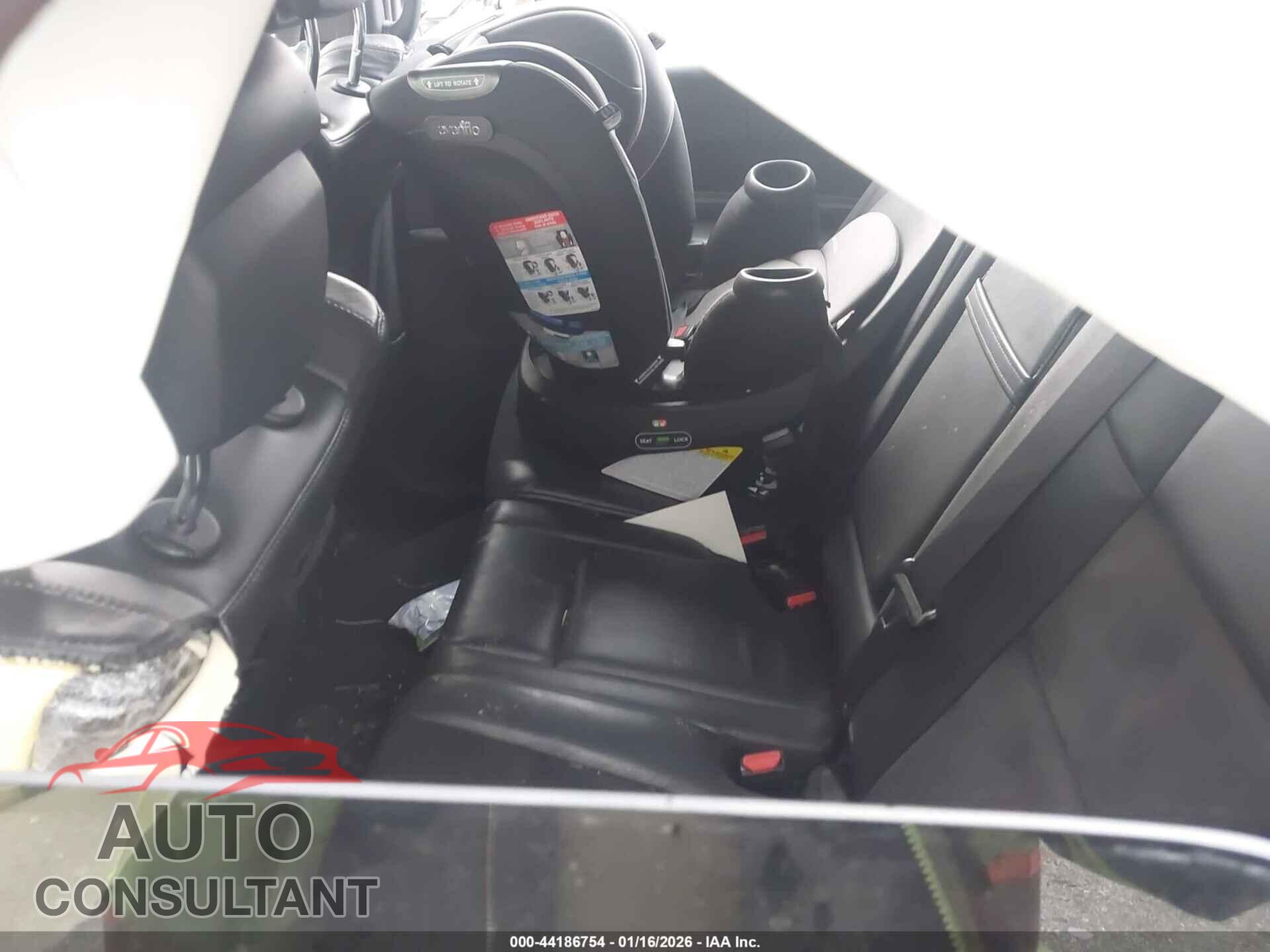 DODGE DURANGO 2019 - 1C4RDHDGXKC662932