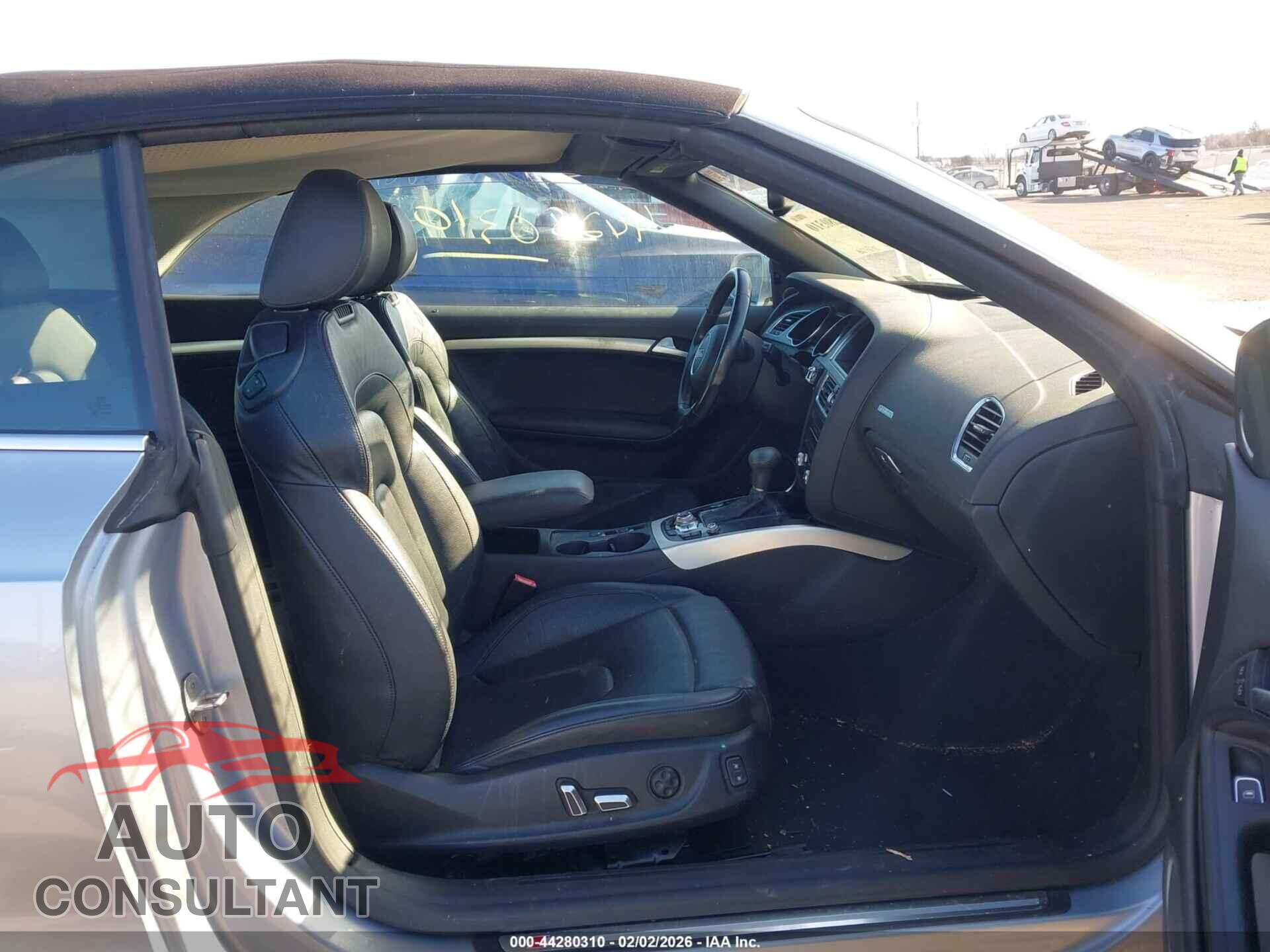 AUDI A5 2015 - WAUMFAFH2FN005227