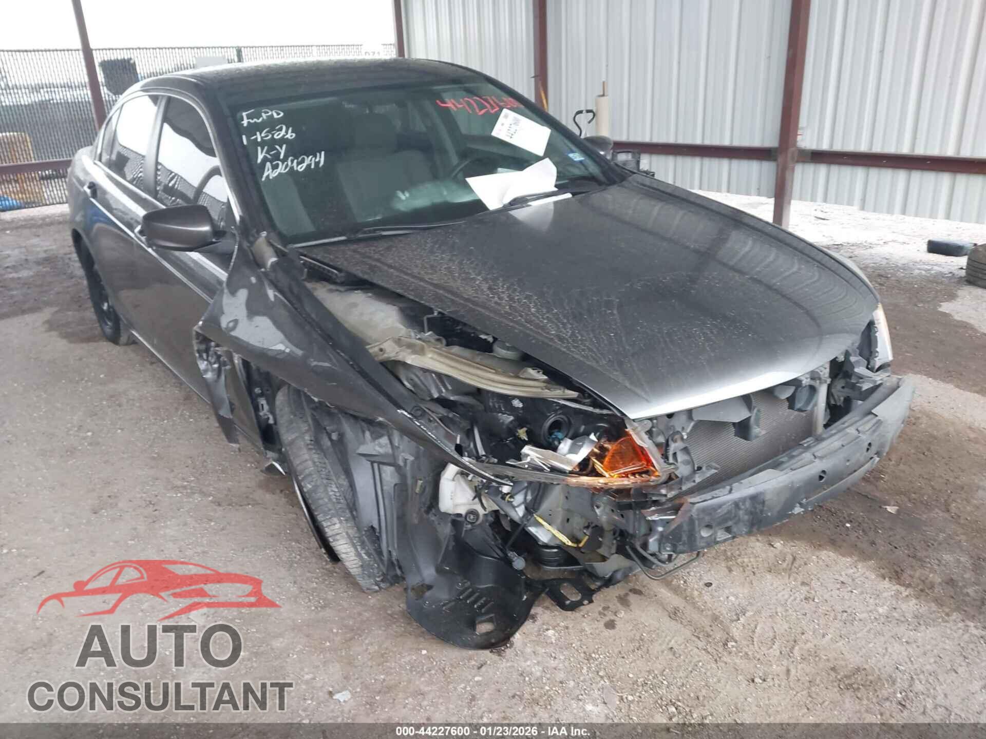 HONDA ACCORD 2011 - 1HGCP2F38BA100853
