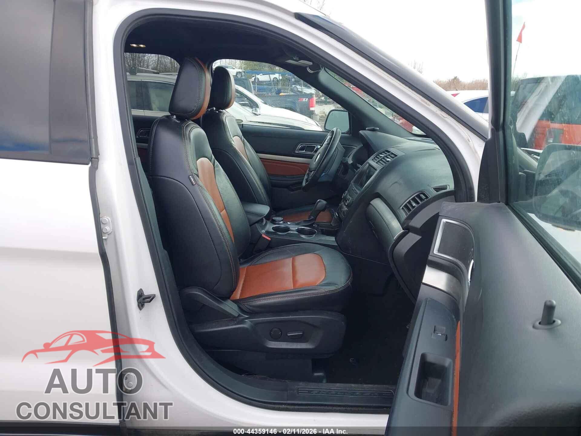 FORD EXPLORER 2019 - 1FM5K8D86KGB52563
