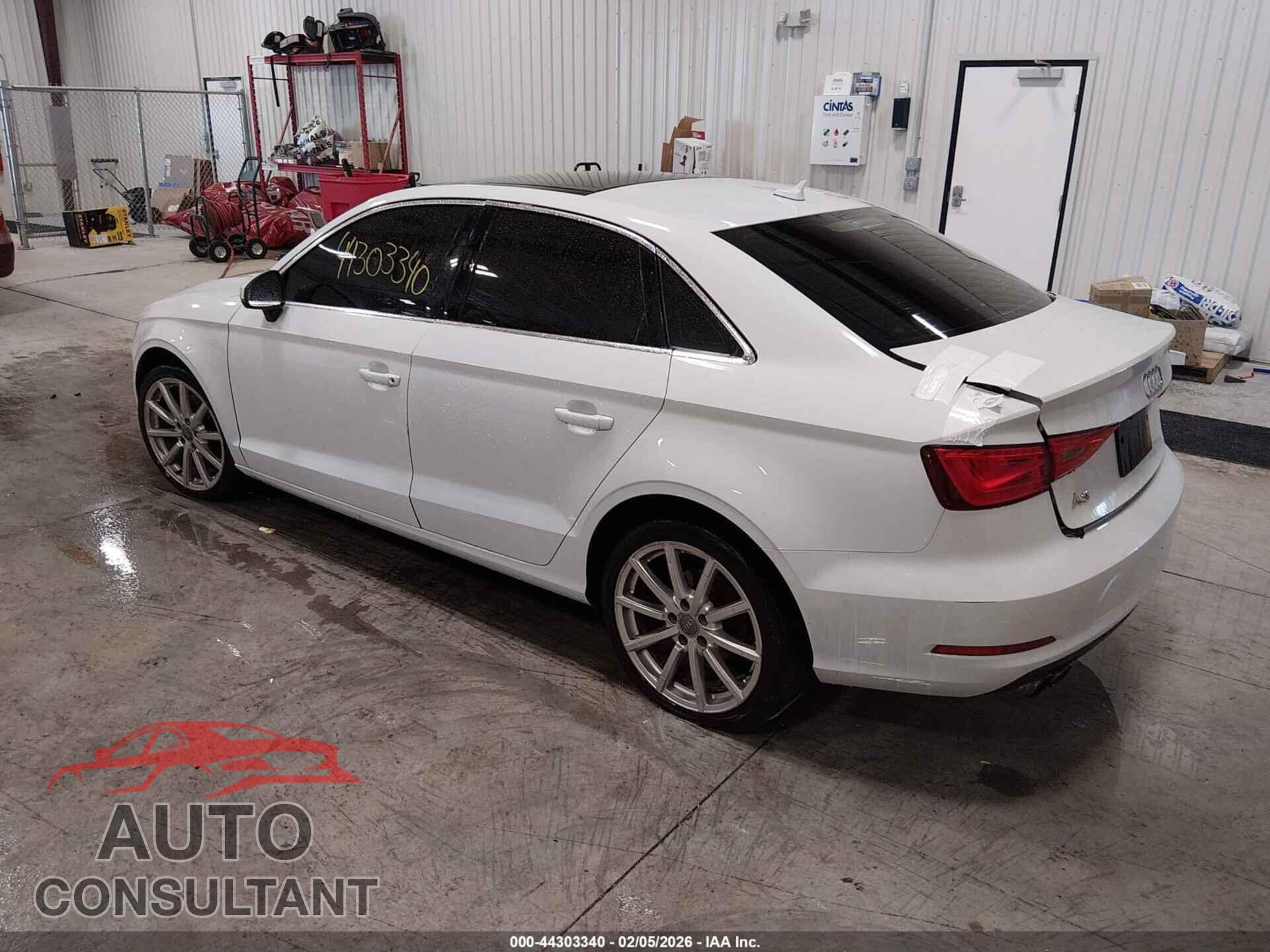 AUDI A3 2015 - WAUCCGFF4F1000785