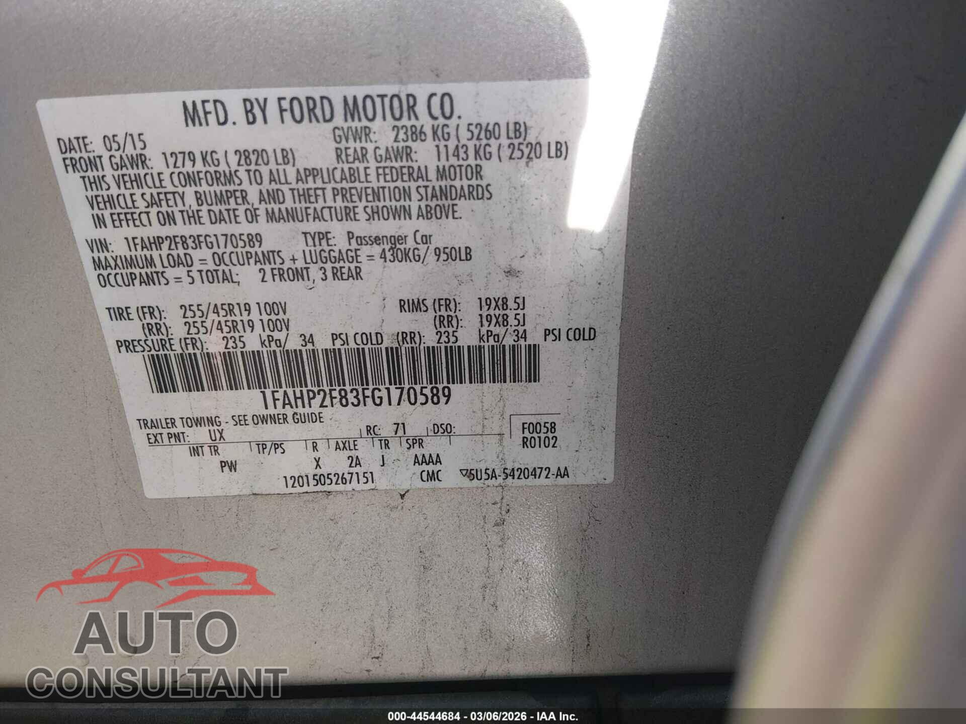 FORD TAURUS 2015 - 1FAHP2F83FG170589