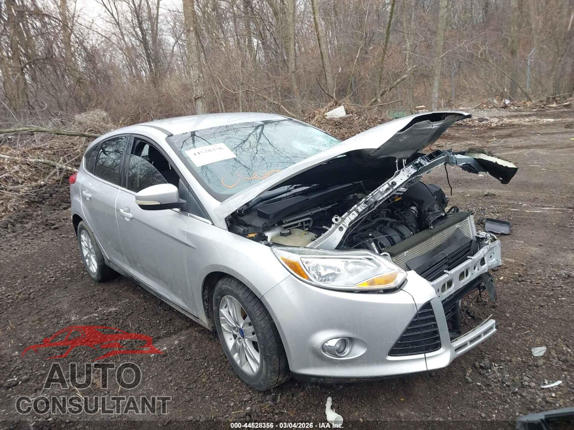 FORD FOCUS 2012 - 1FAHP3M24CL361199