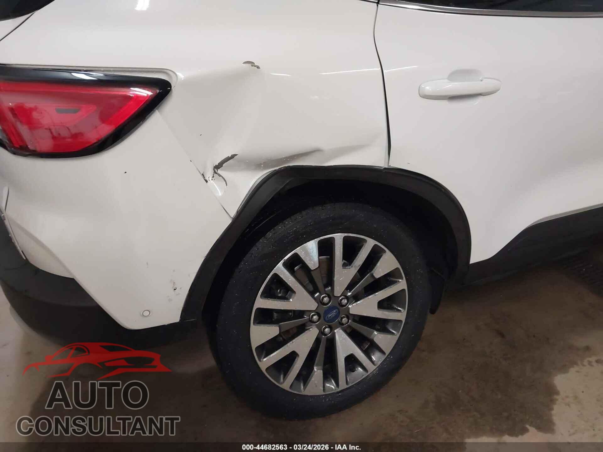 FORD ESCAPE 2020 - 1FMCU9J92LUA07947