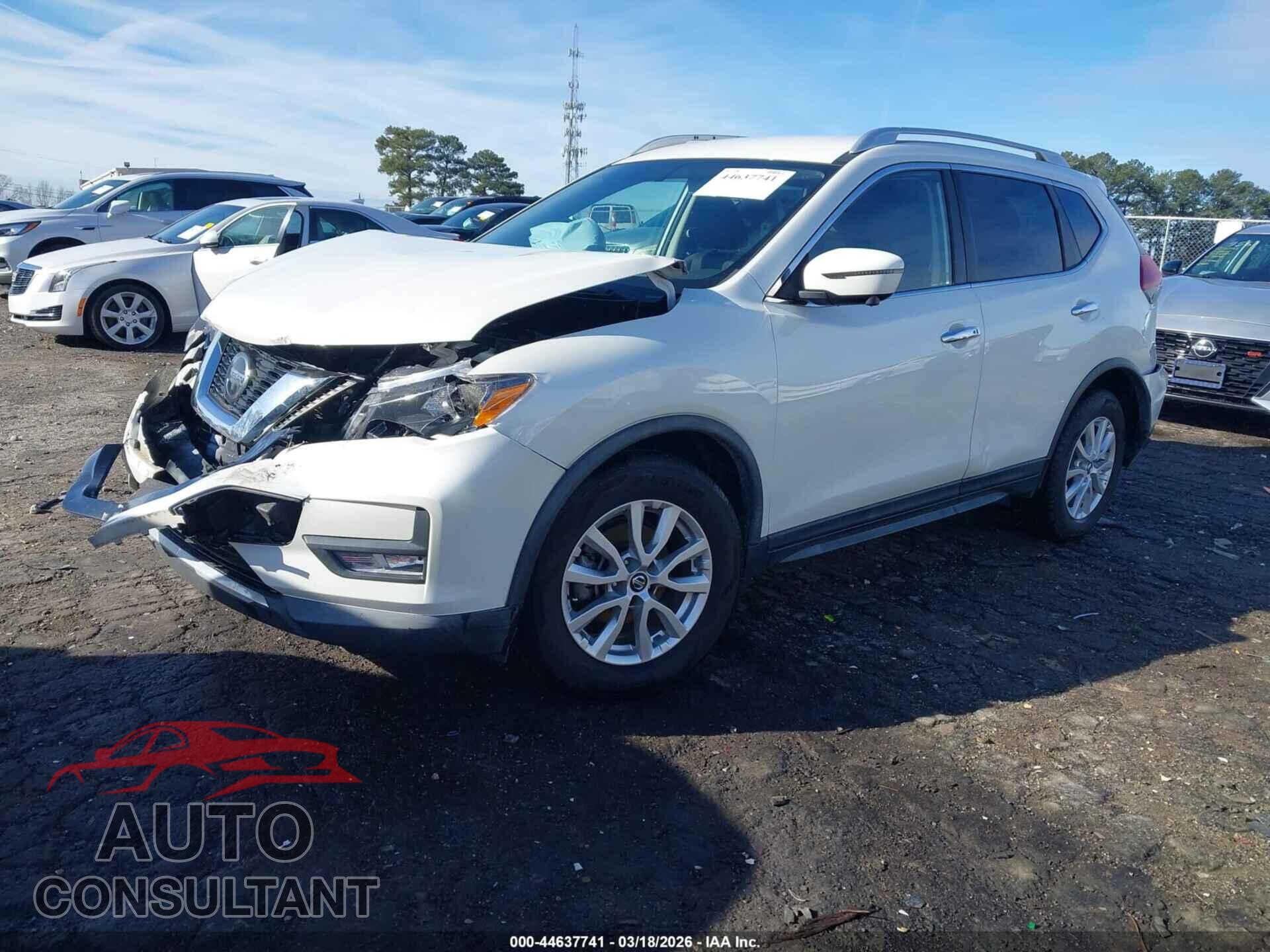 NISSAN ROGUE 2018 - KNMAT2MT5JP603157