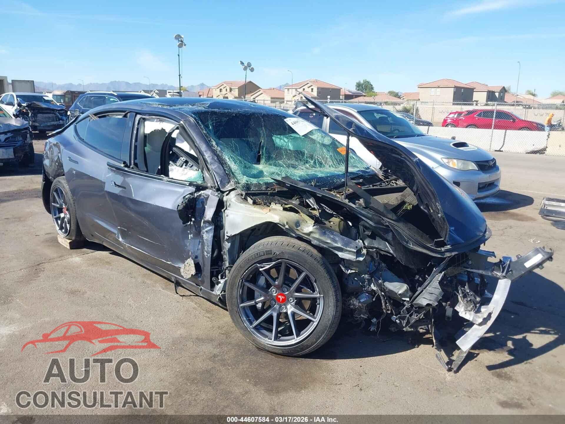 TESLA MODEL 3 2022 - 5YJ3E1EB6NF129187