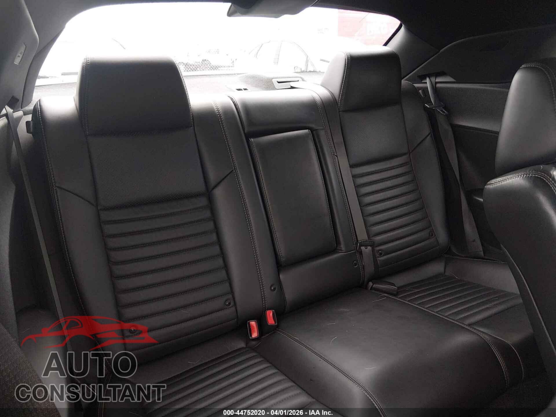 DODGE CHALLENGER 2013 - 2C3CDYAG7DH742364