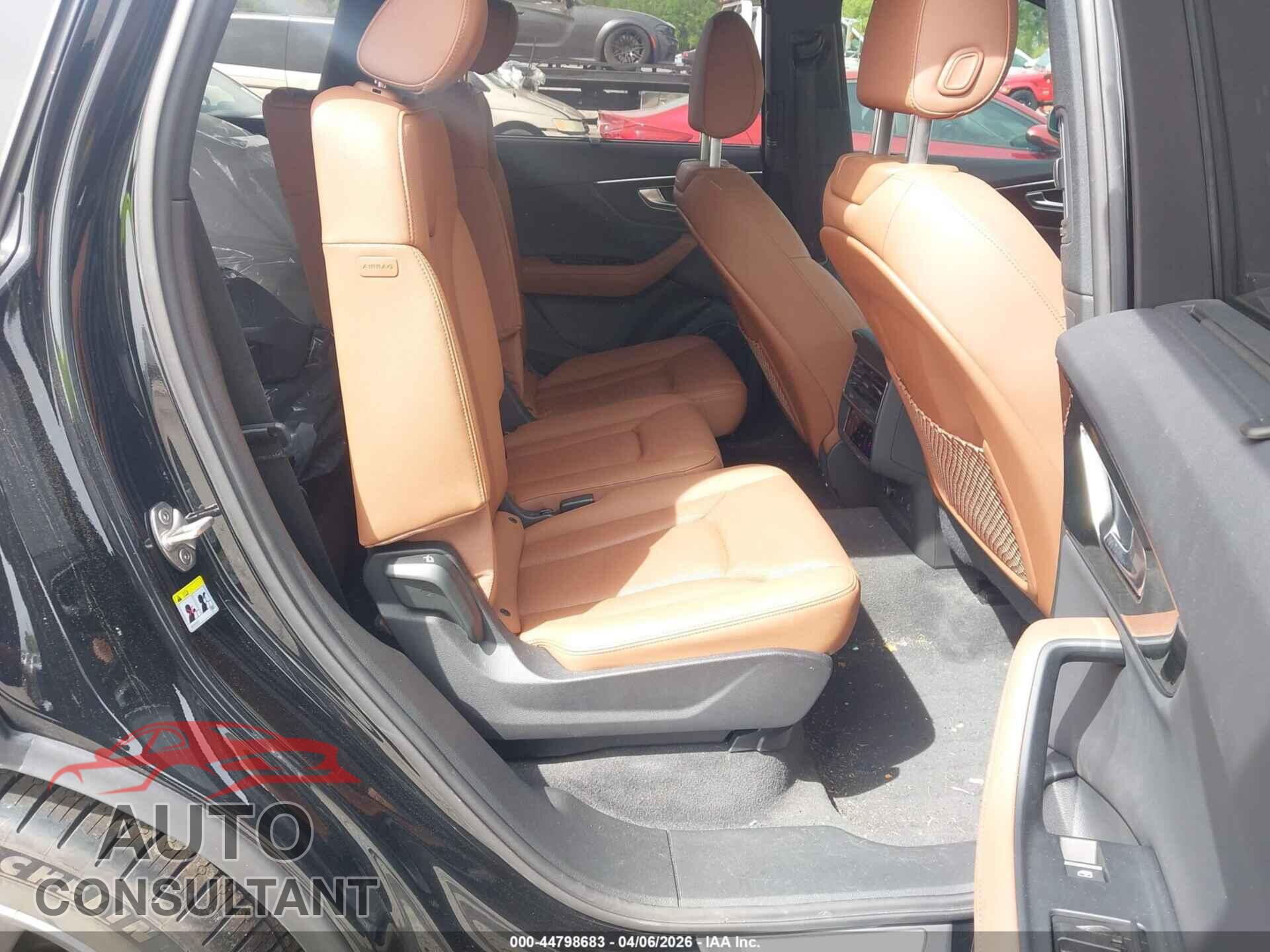 AUDI Q7 2023 - WA1VXBF75PD022333