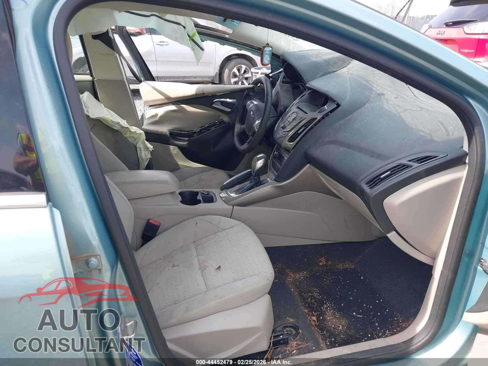 FORD FOCUS 2012 - 1FAHP3H25CL200080