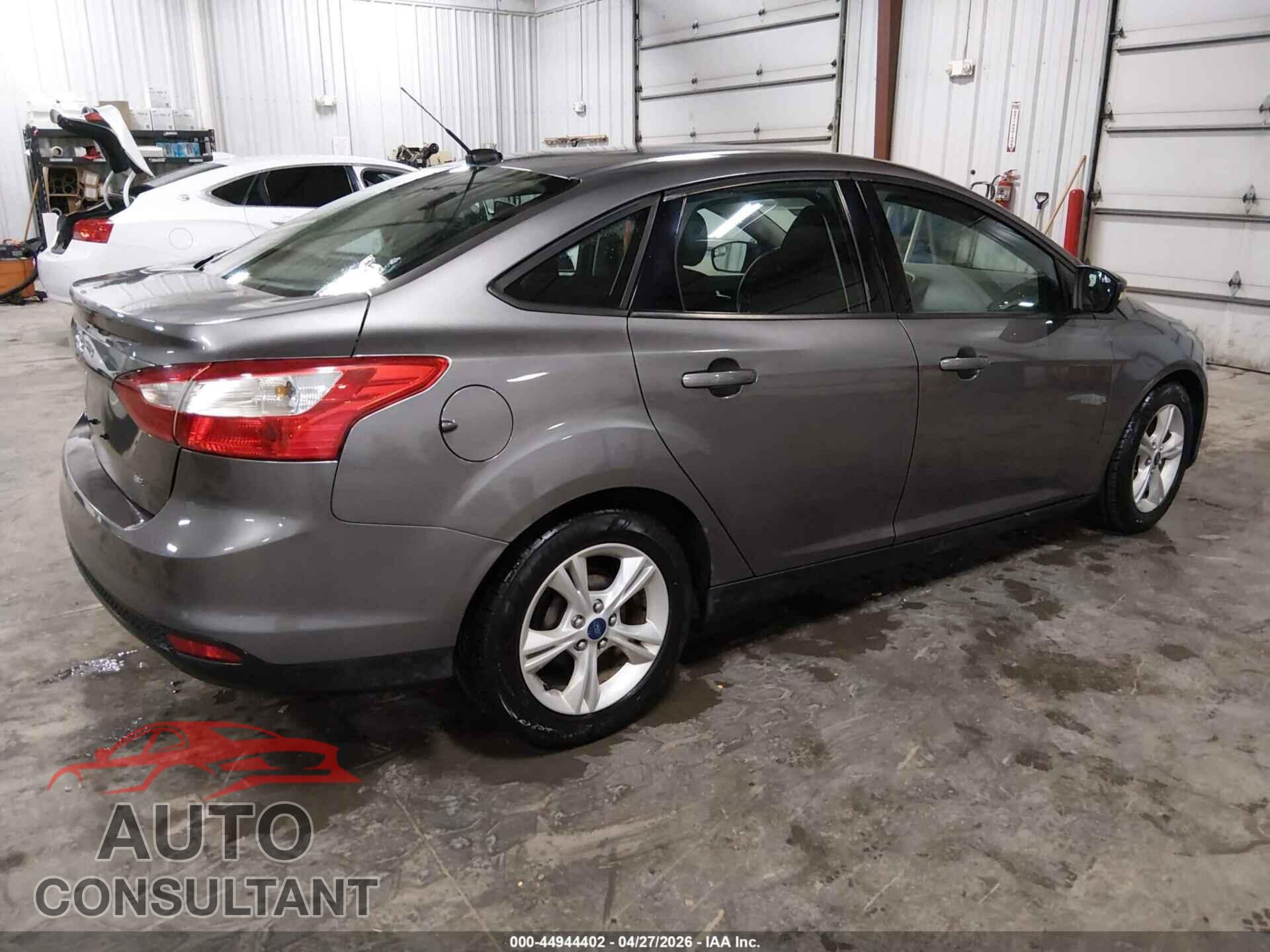 FORD FOCUS 2014 - 1FADP3F24EL457039