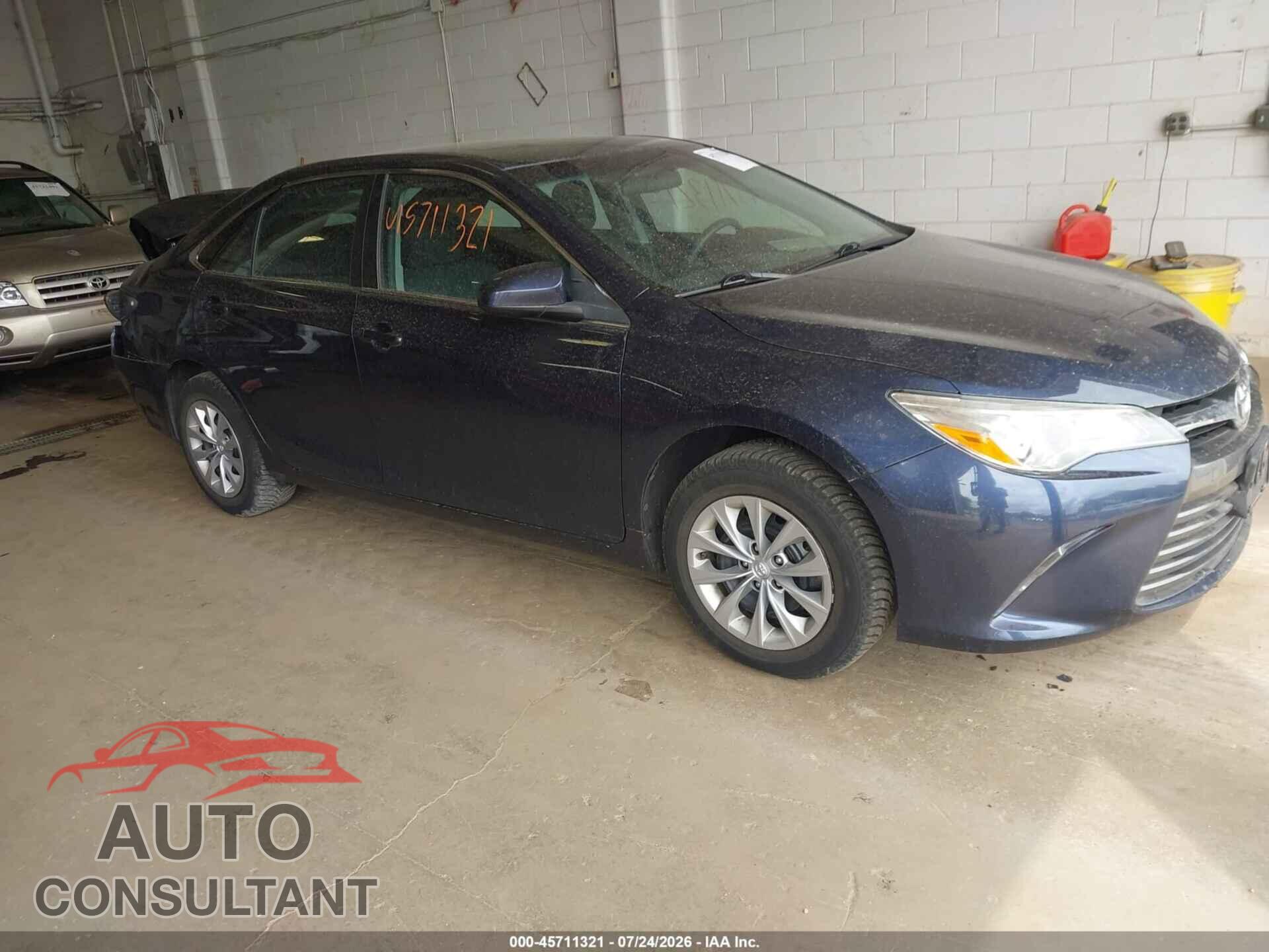 TOYOTA CAMRY 2017 - 4T1BF1FK5HU803473