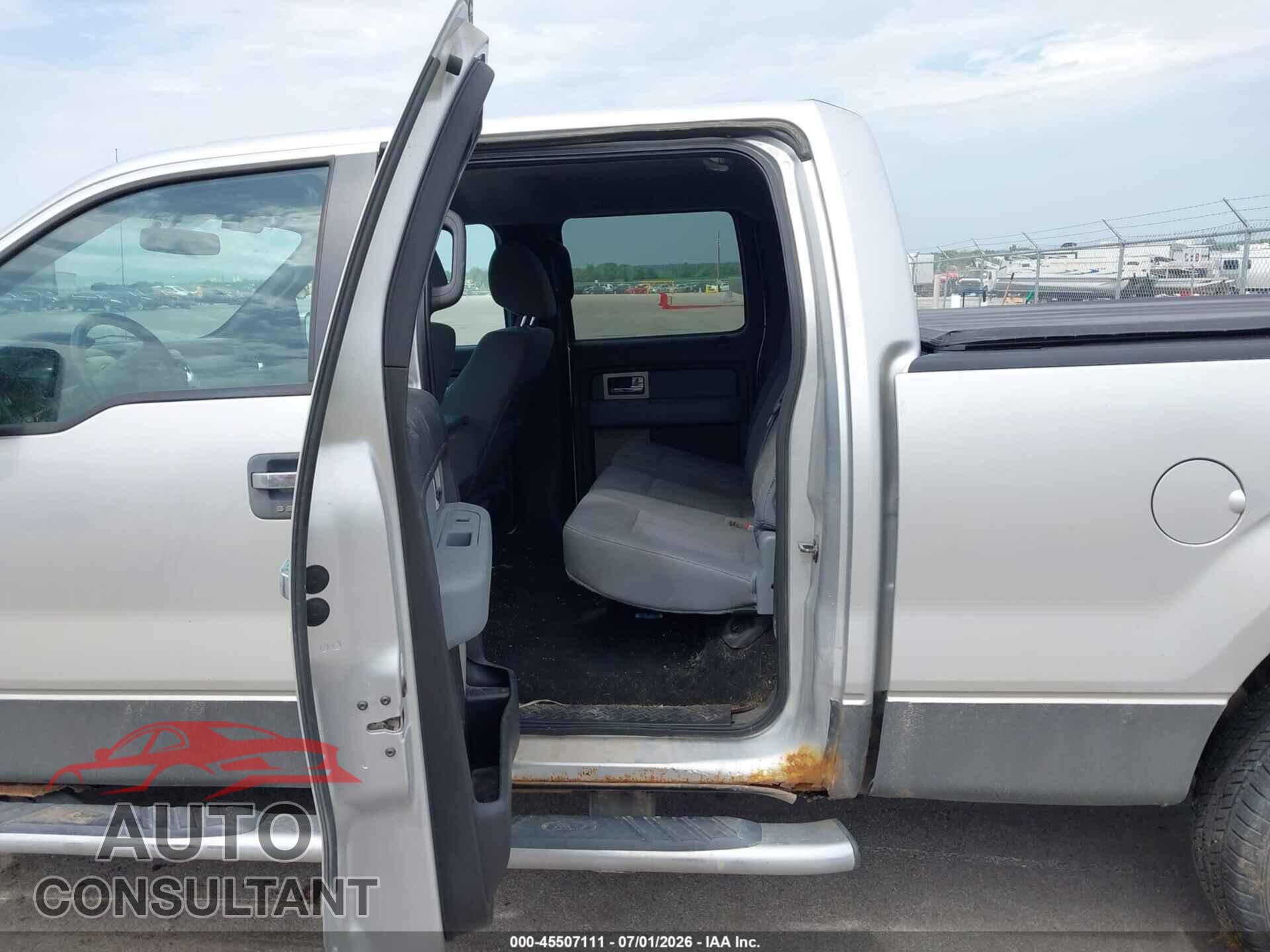 FORD F-150 2011 - 1FTFW1ET0BFC25939