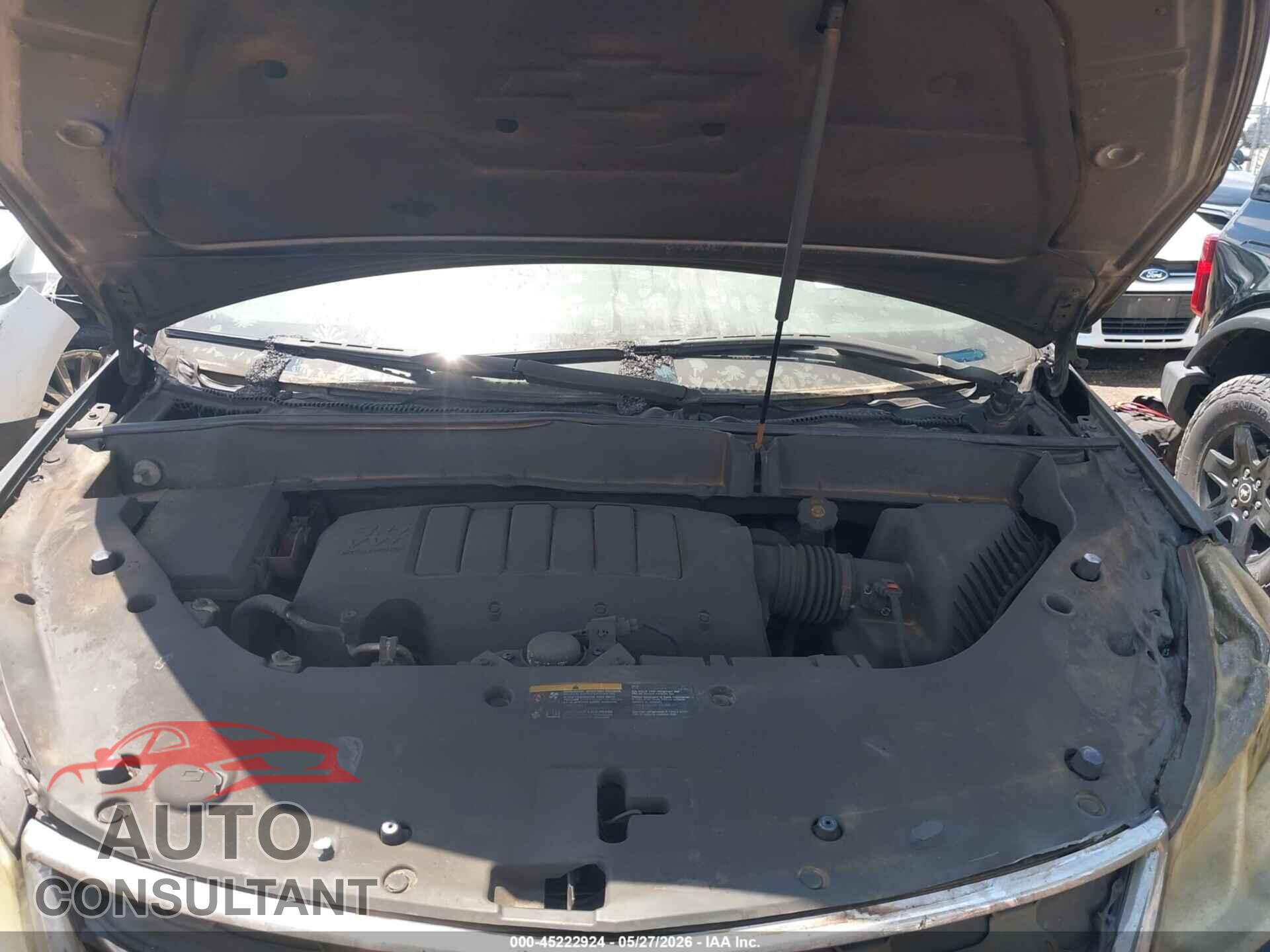 CHEVROLET TRAVERSE 2014 - 1GNKRFKD9EJ103122