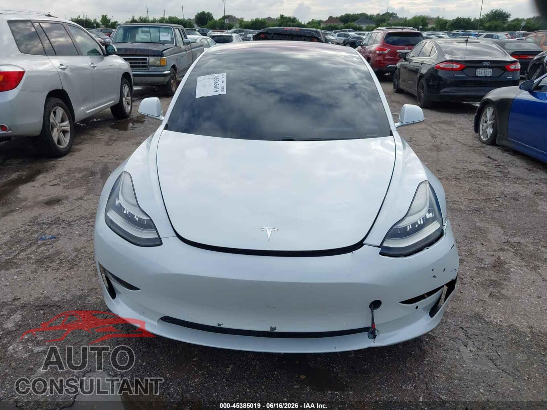 TESLA MODEL 3 2018 - 5YJ3E1EA3JF161905