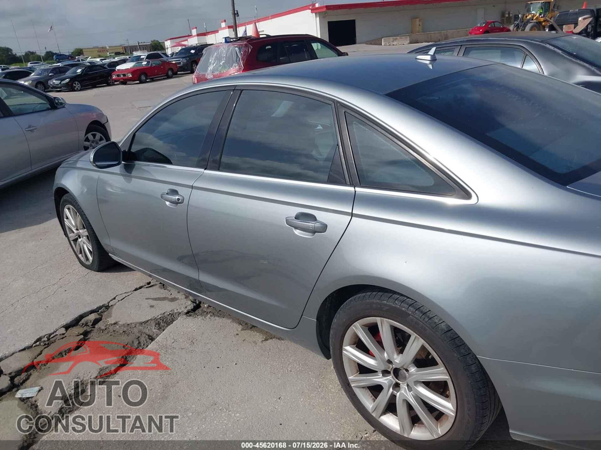AUDI A6 2013 - WAUDFAFC1DN039791