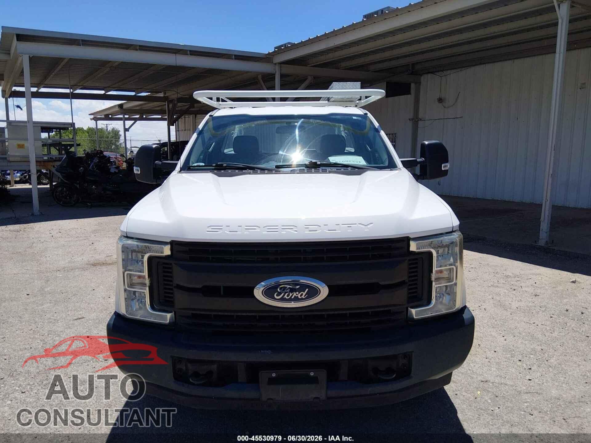 FORD F-250 2017 - 1FDBF2A64HEE07237