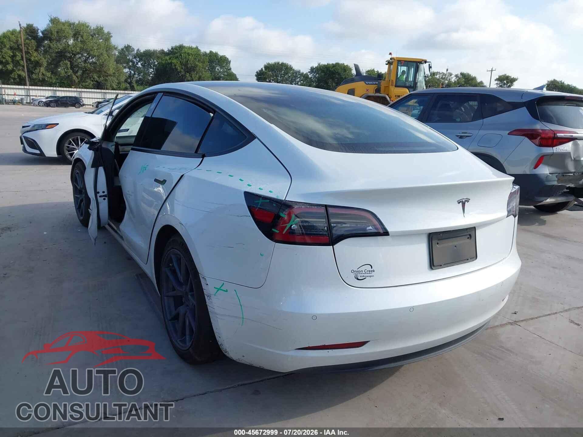 TESLA MODEL 3 2021 - 5YJ3E1EA2MF027438