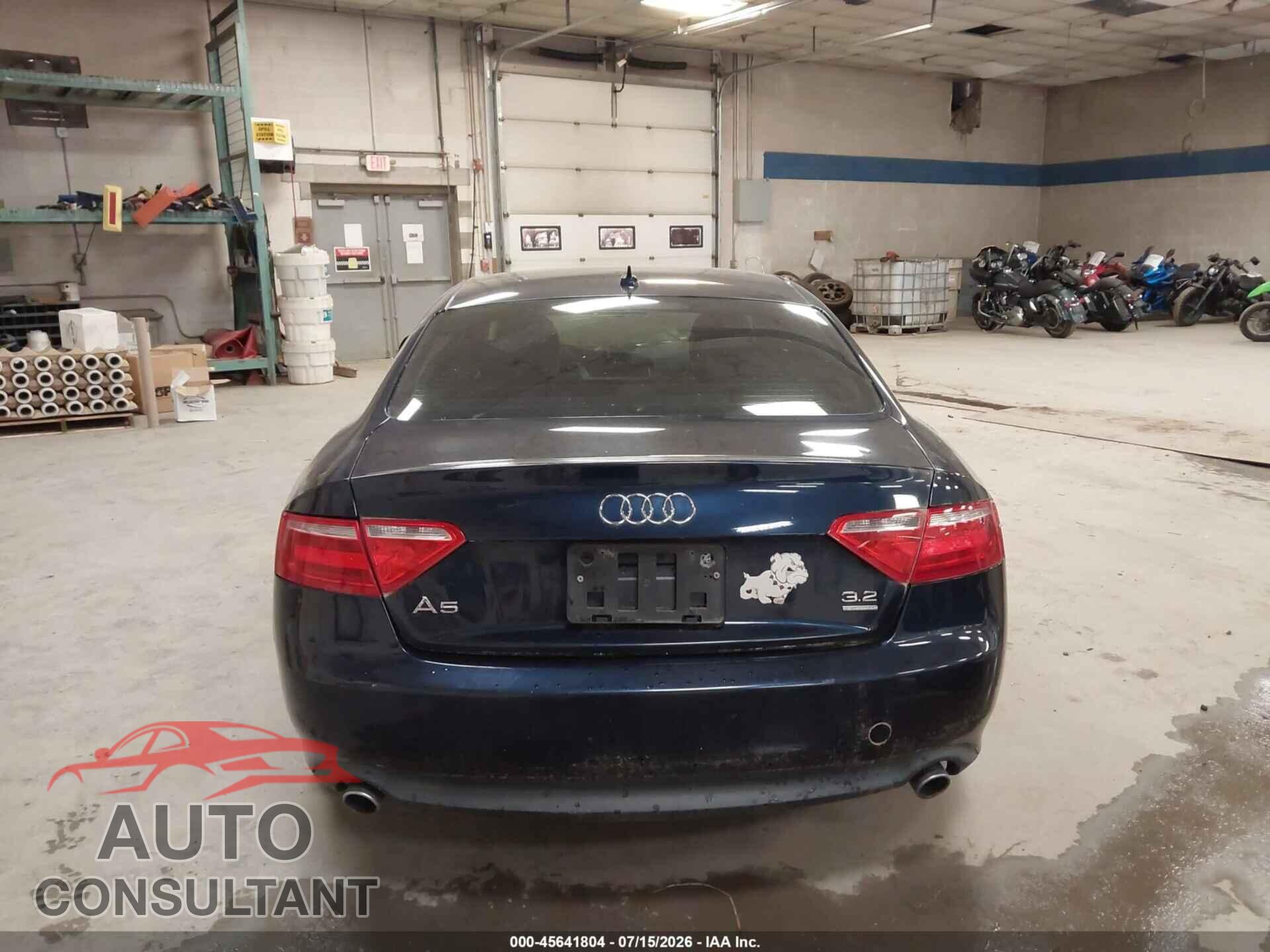 AUDI A5 2009 - WAUDK78T89A047610