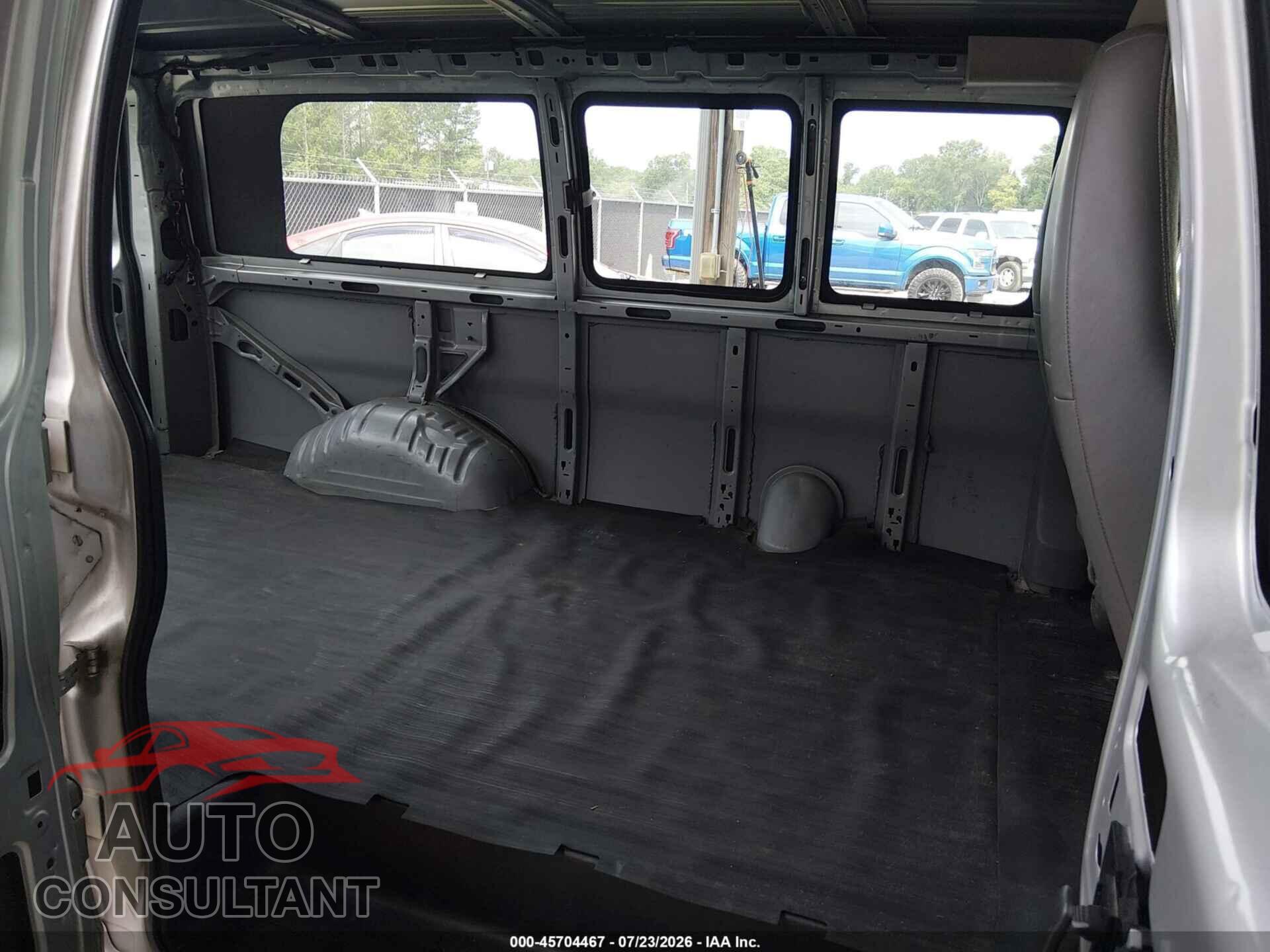 CHEVROLET EXPRESS 1500 2014 - 1GCSGAF42E1188459