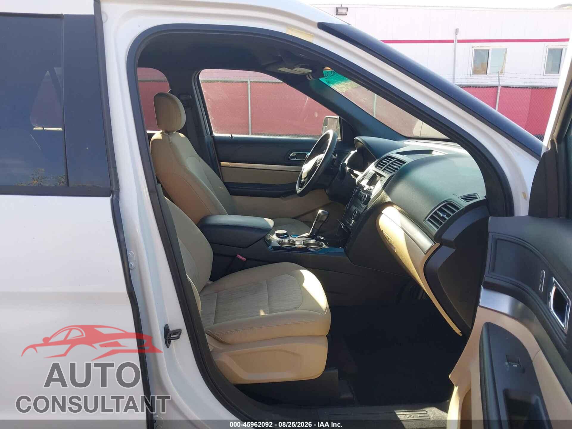FORD EXPLORER 2016 - 1FM5K8B81GGD32477