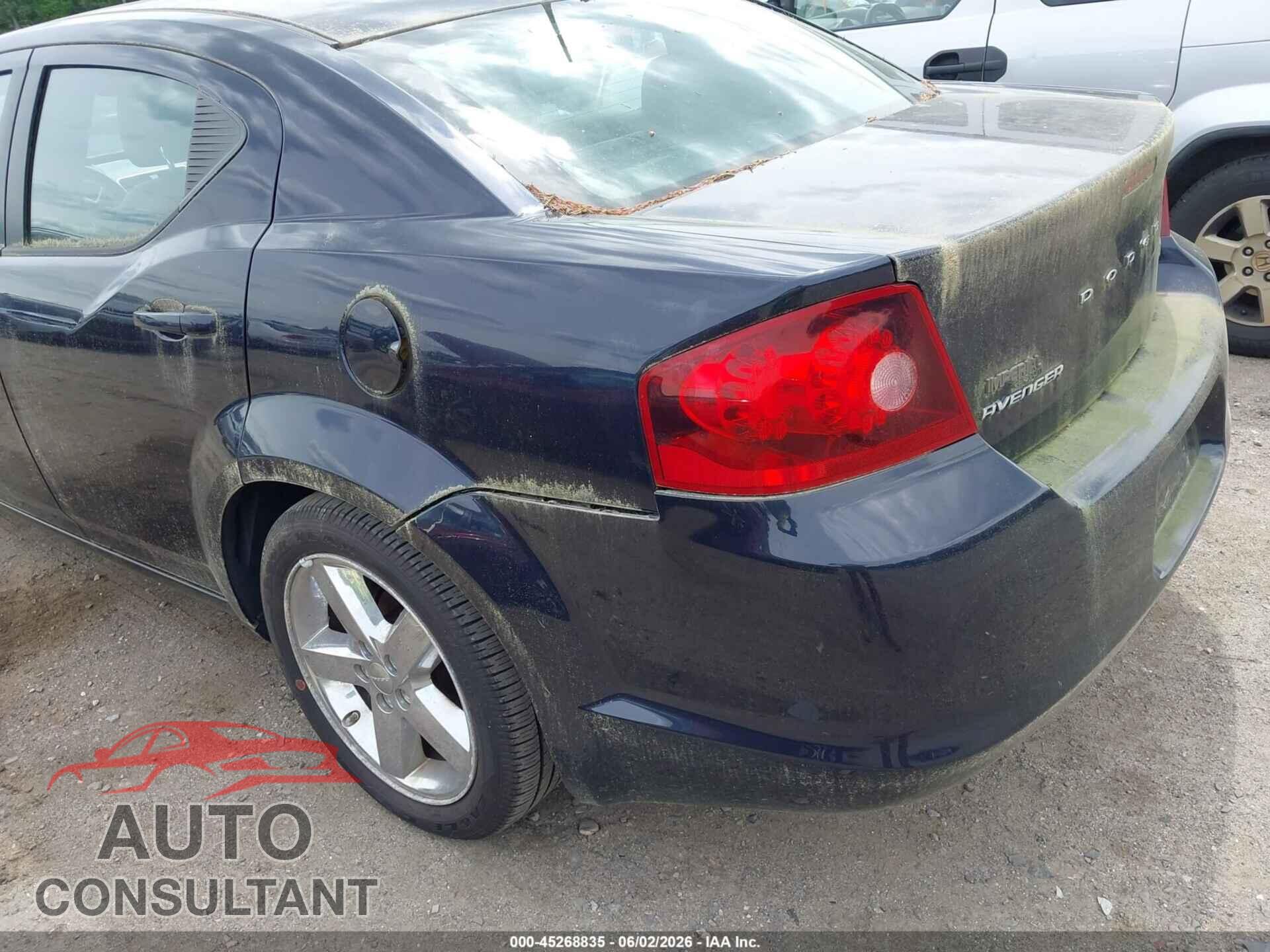 DODGE AVENGER 2011 - 1B3BD2FG2BN541166