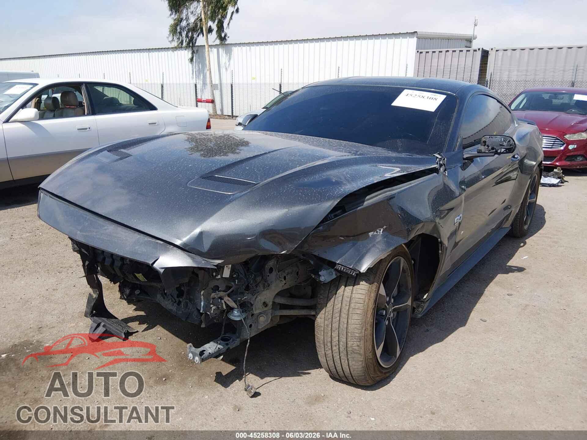 FORD MUSTANG 2018 - 1FA6P8CF0J5114465