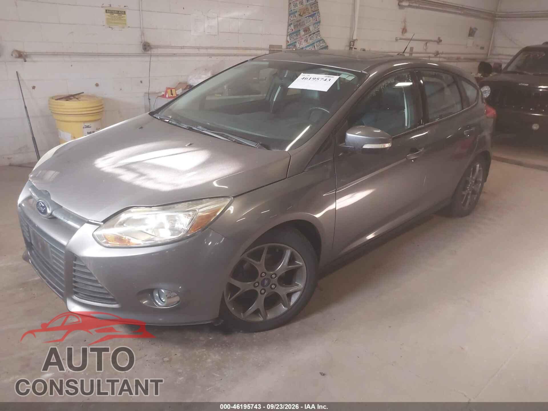 FORD FOCUS 2014 - 1FADP3K28EL175945