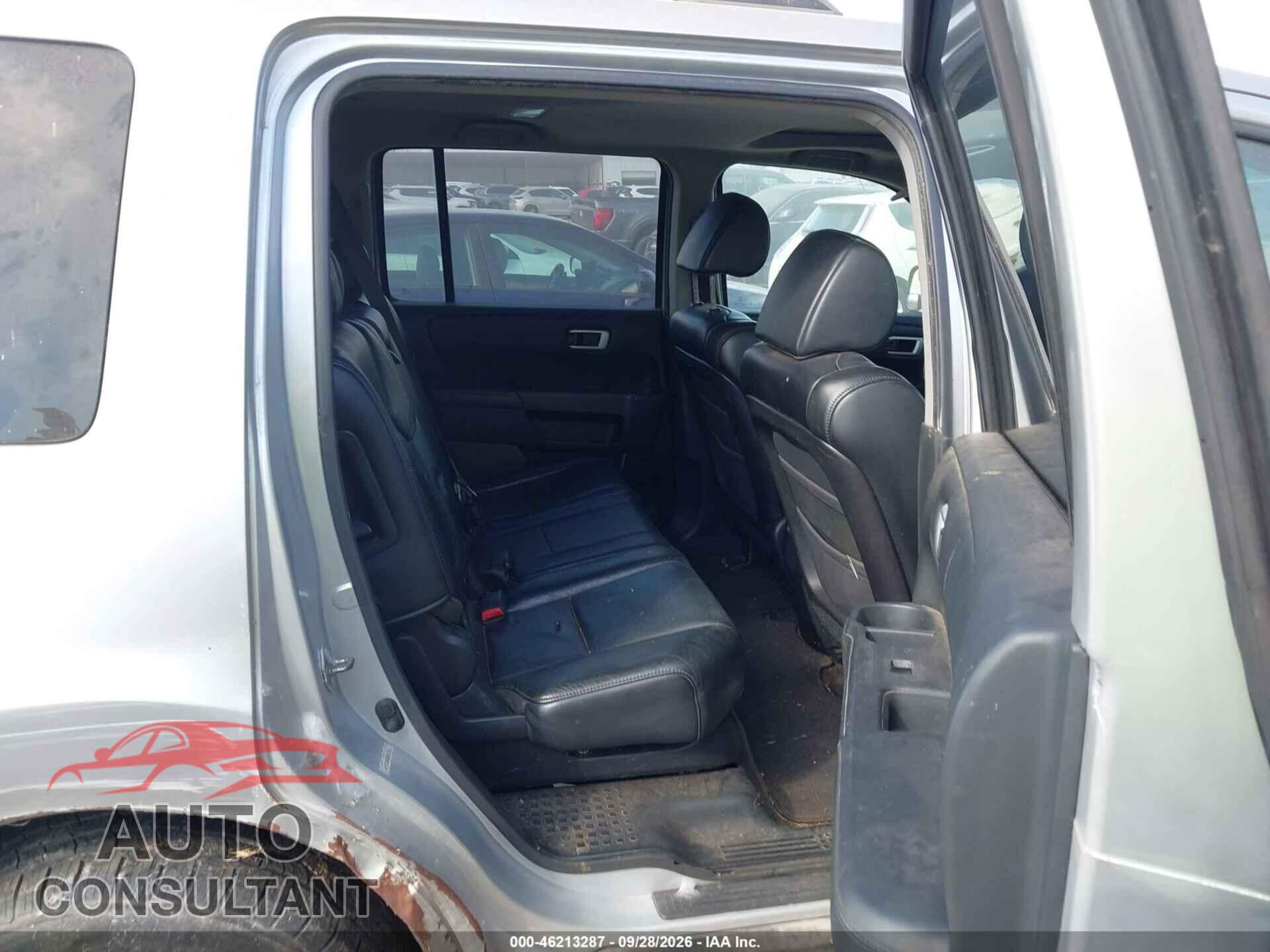 HONDA PILOT 2011 - 5FNYF3H55BB047113