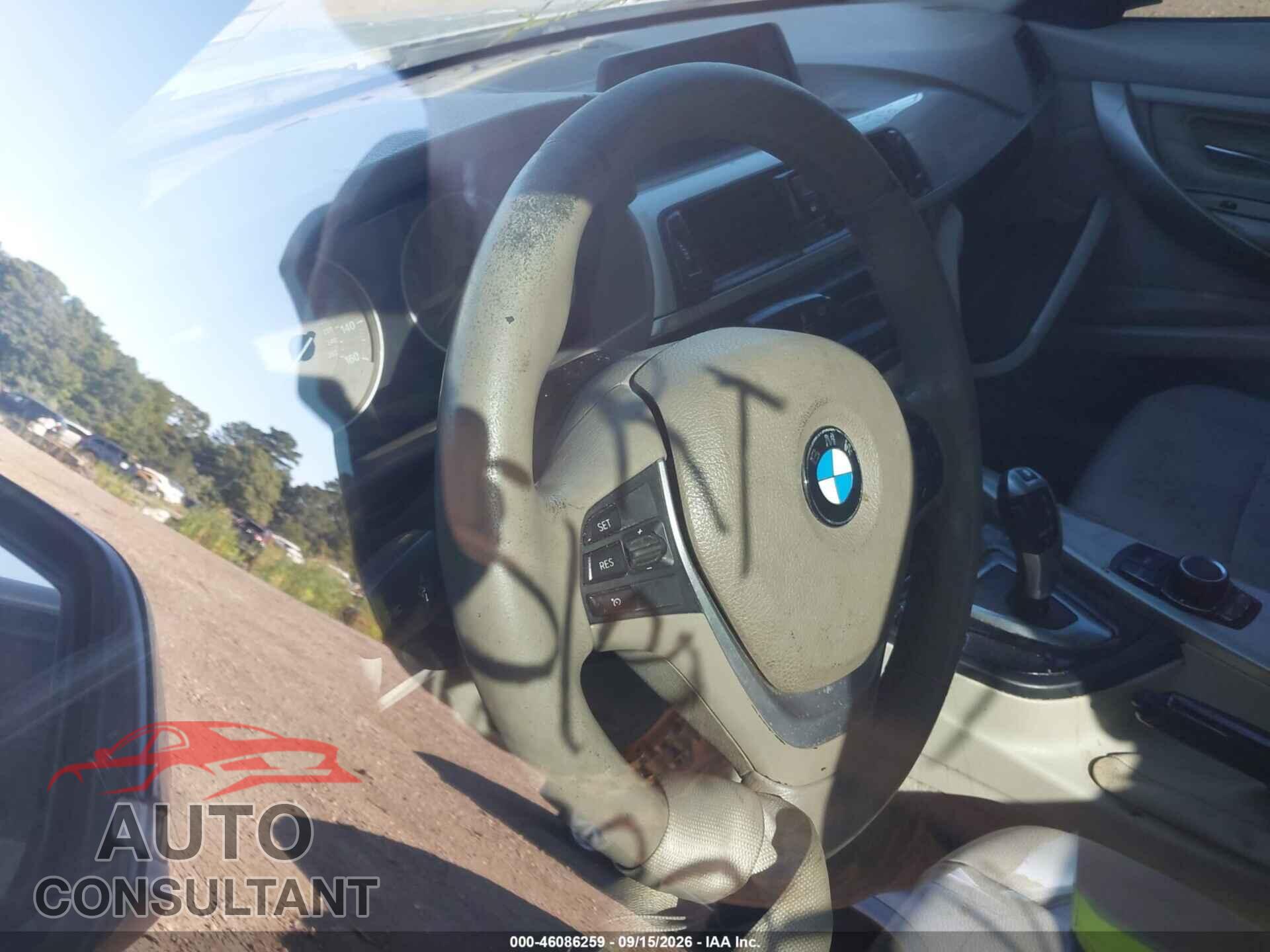 BMW 328I 2012 - WBA3A5C52CF342305