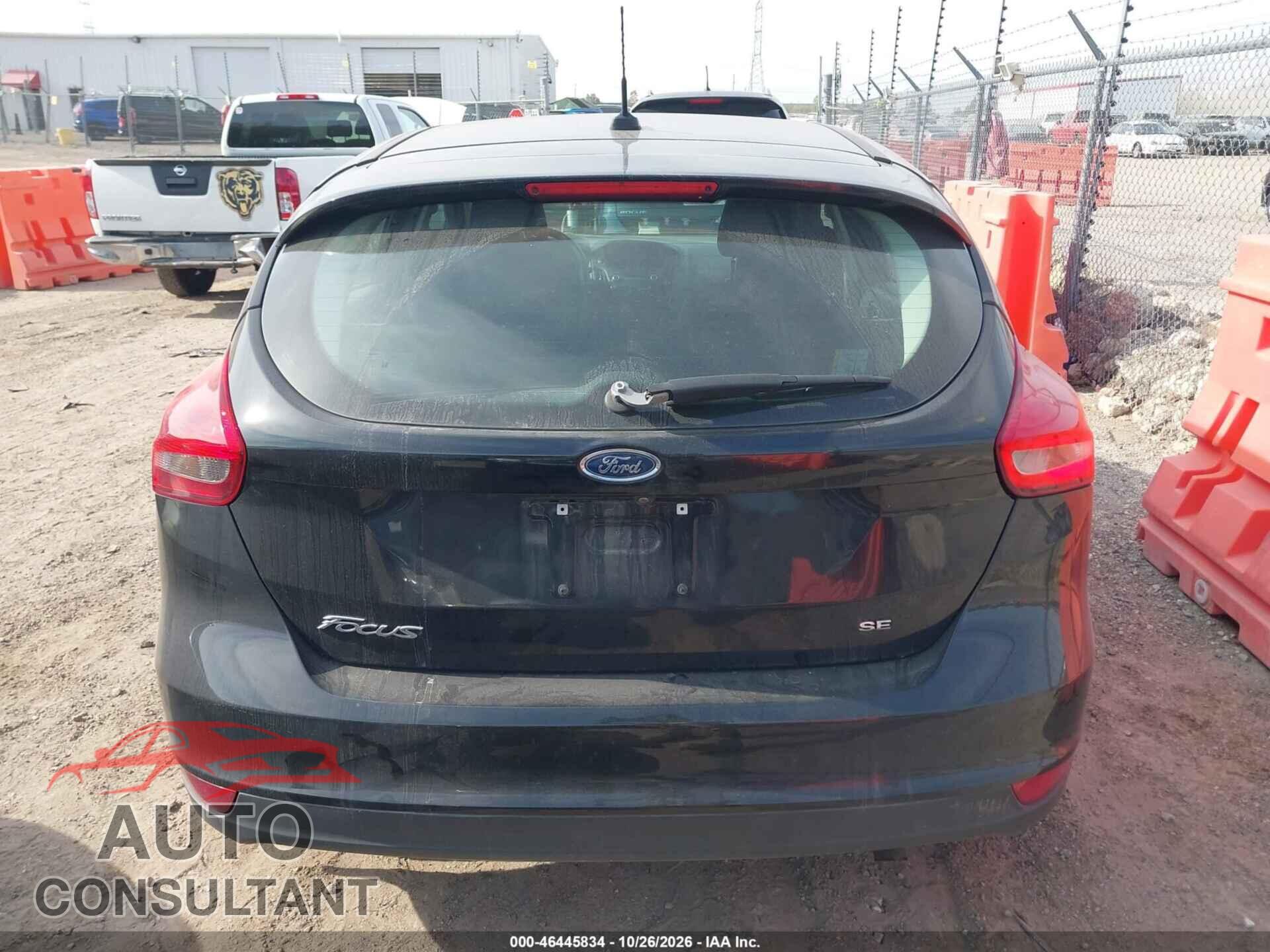 FORD FOCUS 2017 - 1FADP3K28HL293465
