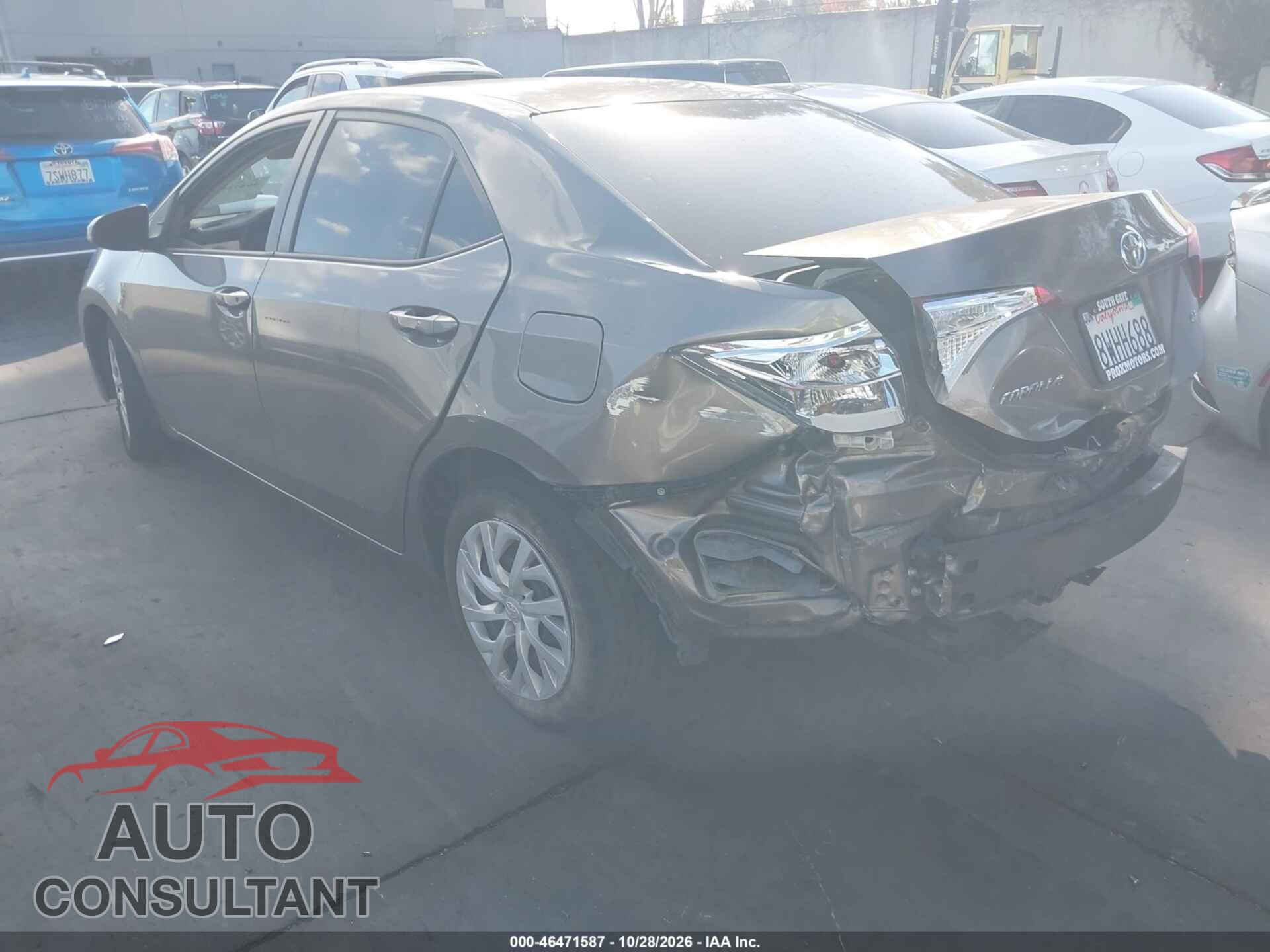 TOYOTA COROLLA 2018 - 5YFBURHE3JP797966